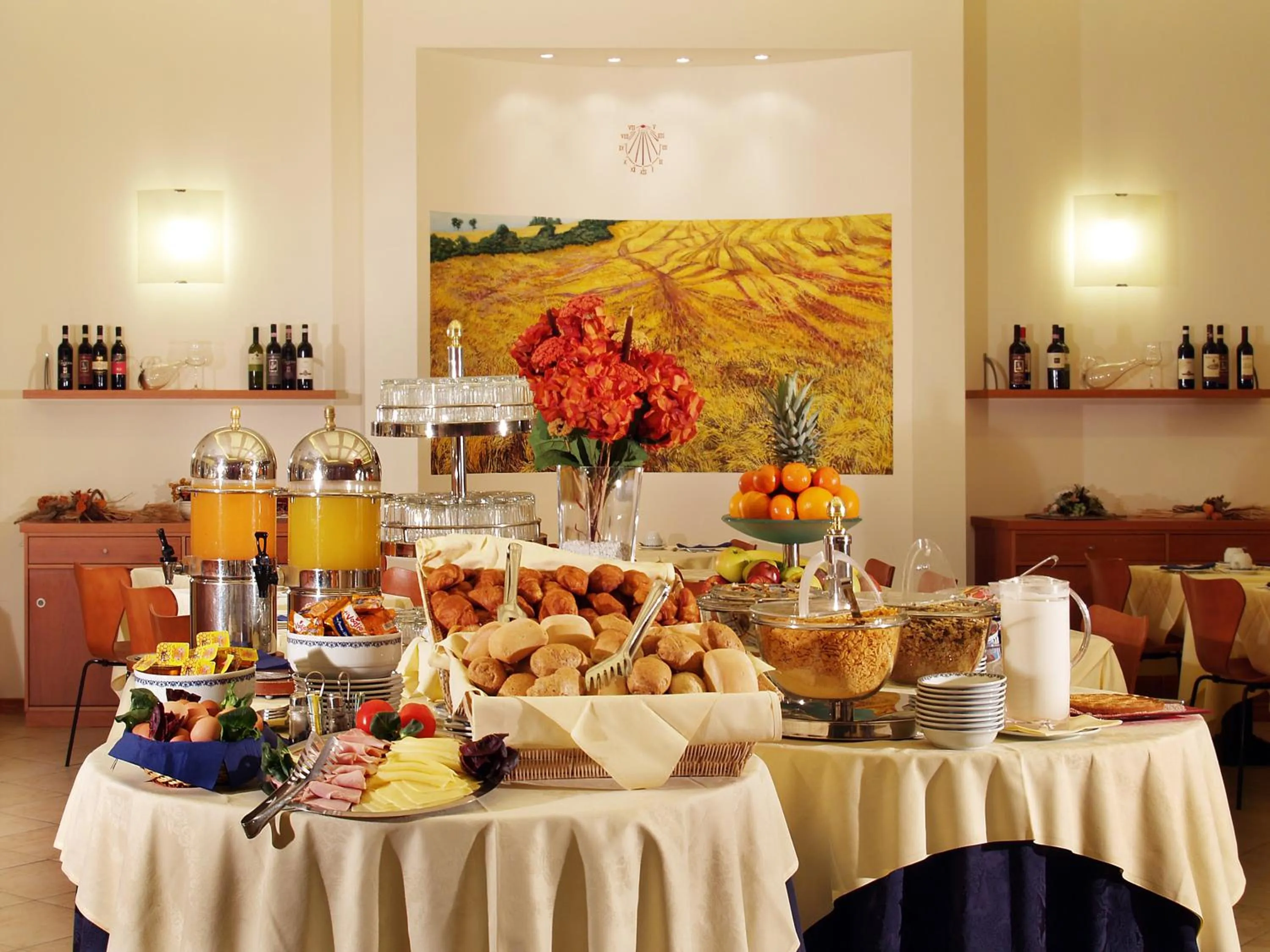 Restaurant/places to eat in Hotel Meridiana