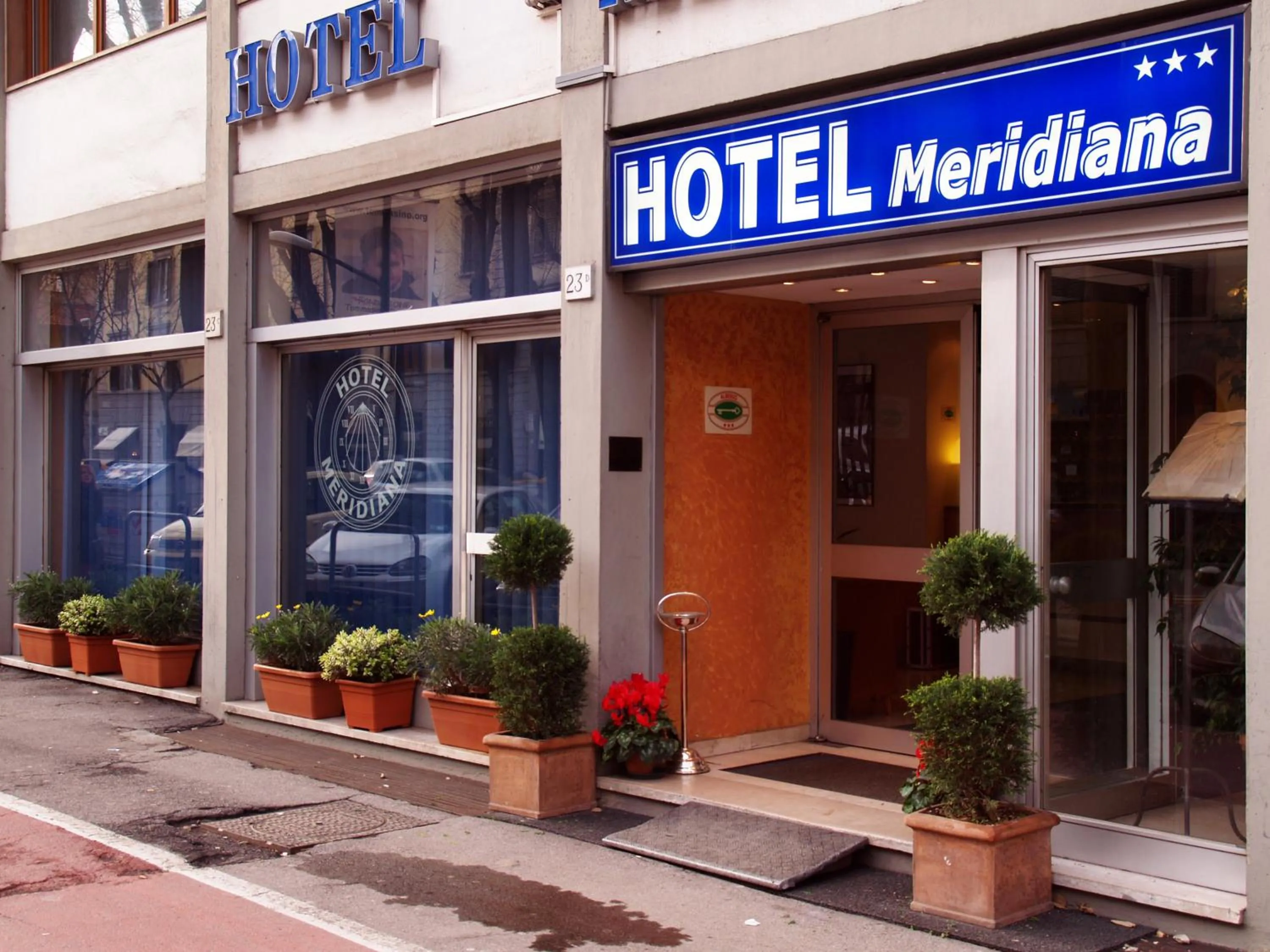 Facade/entrance in Hotel Meridiana