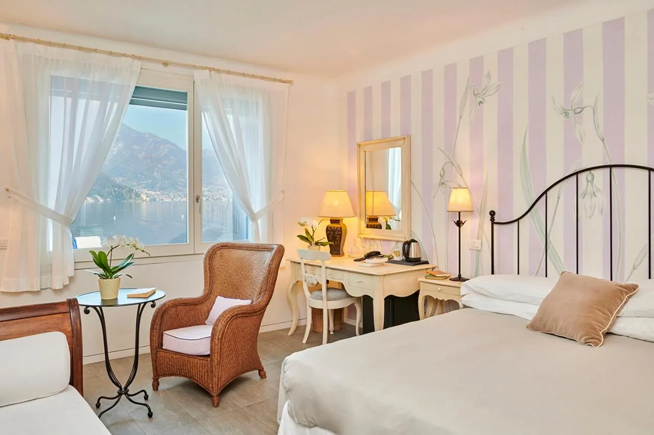 Bed in Hotel Villa Aurora