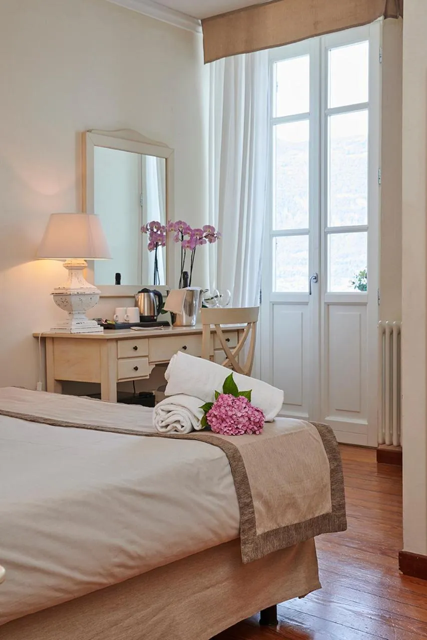 Bedroom, Bed in Hotel Villa Aurora