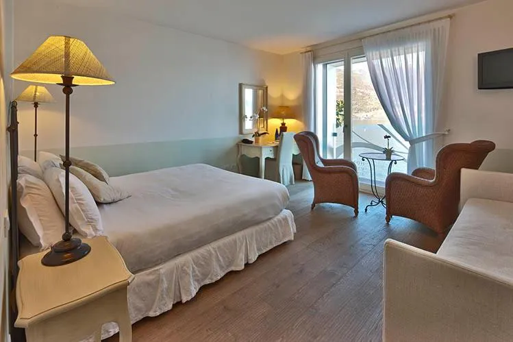 View (from property/room), Bed in Hotel Villa Aurora