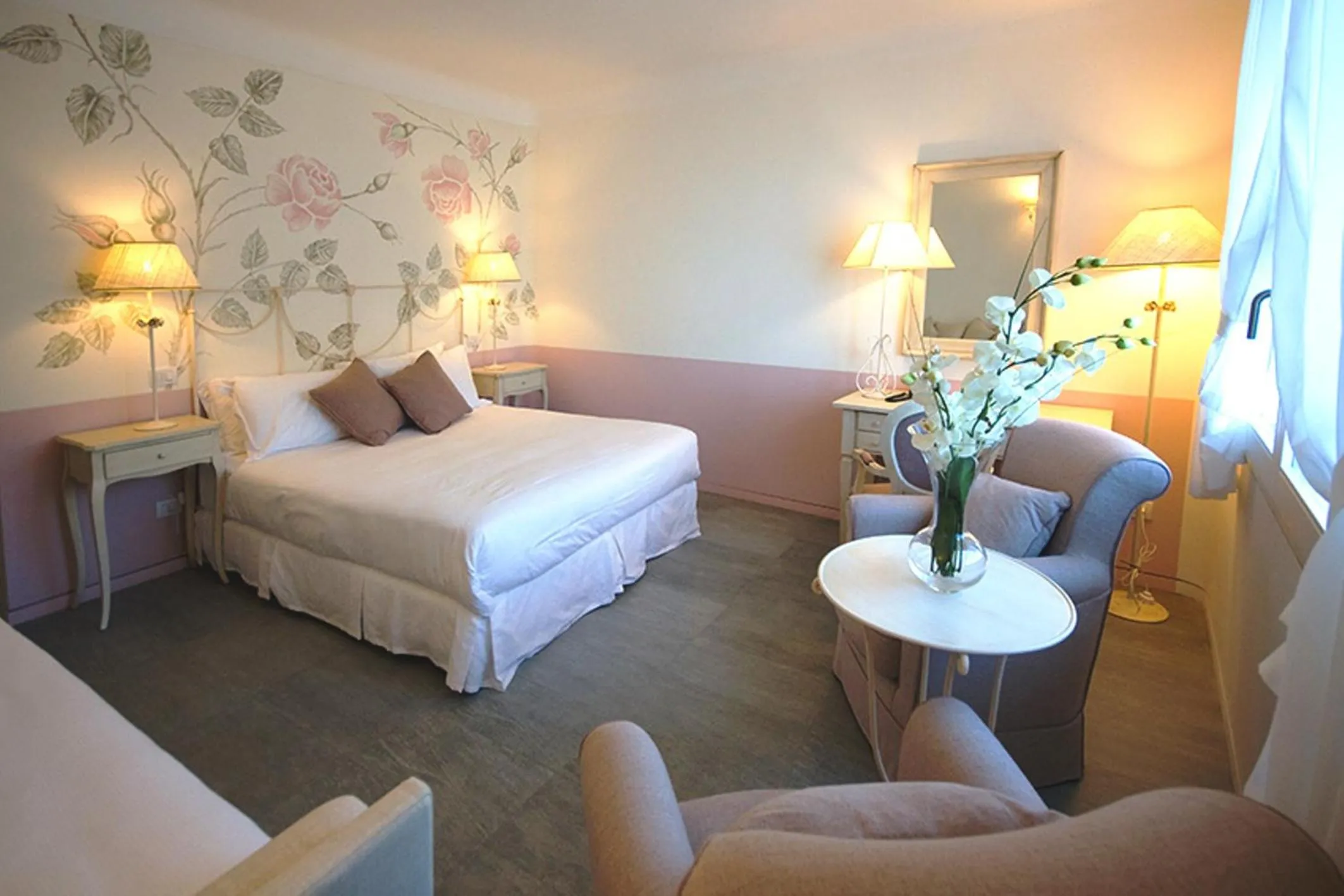 Lake view, Bed in Hotel Villa Aurora