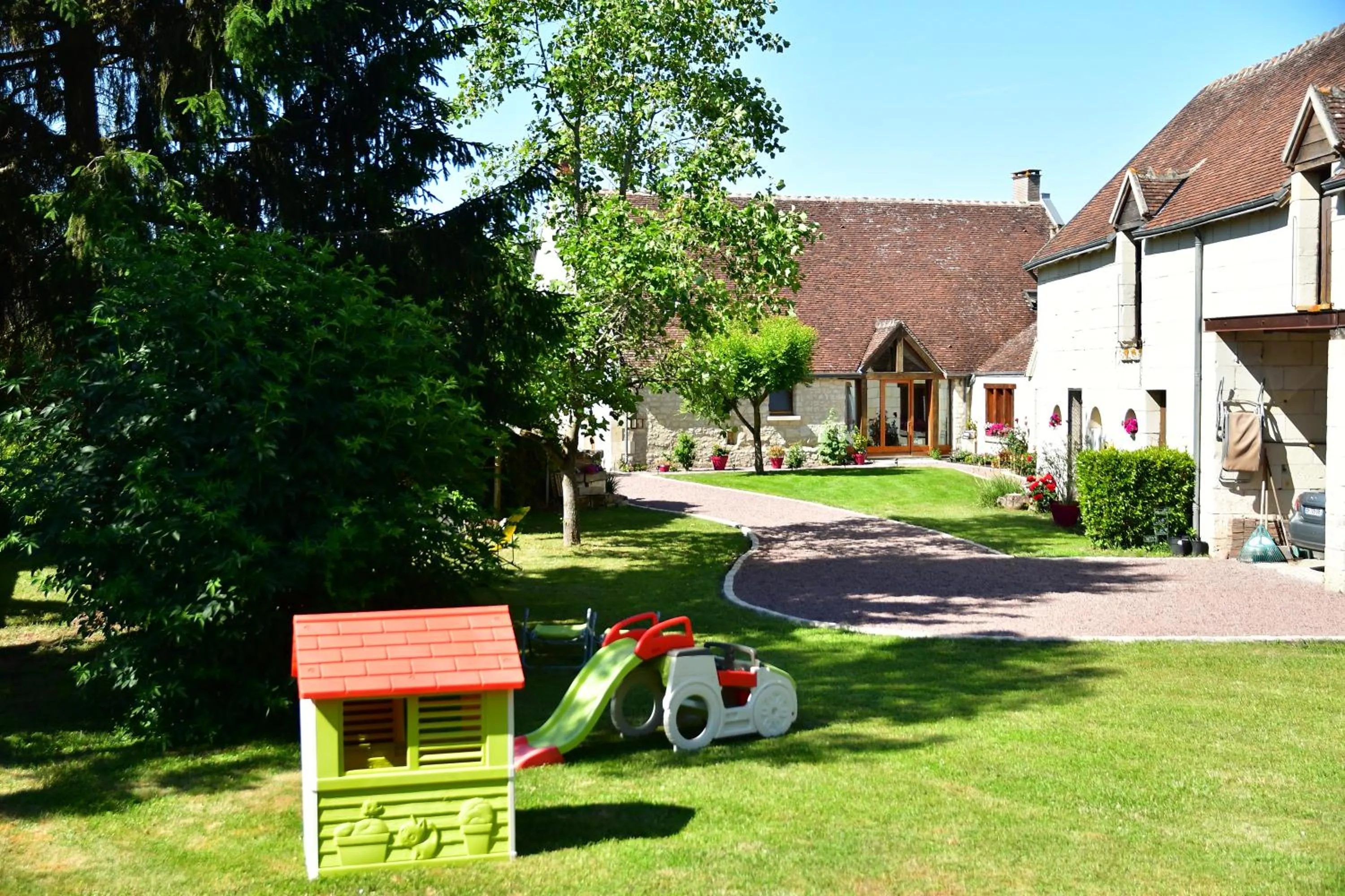 Children play ground in Le Tulipier de Virginie