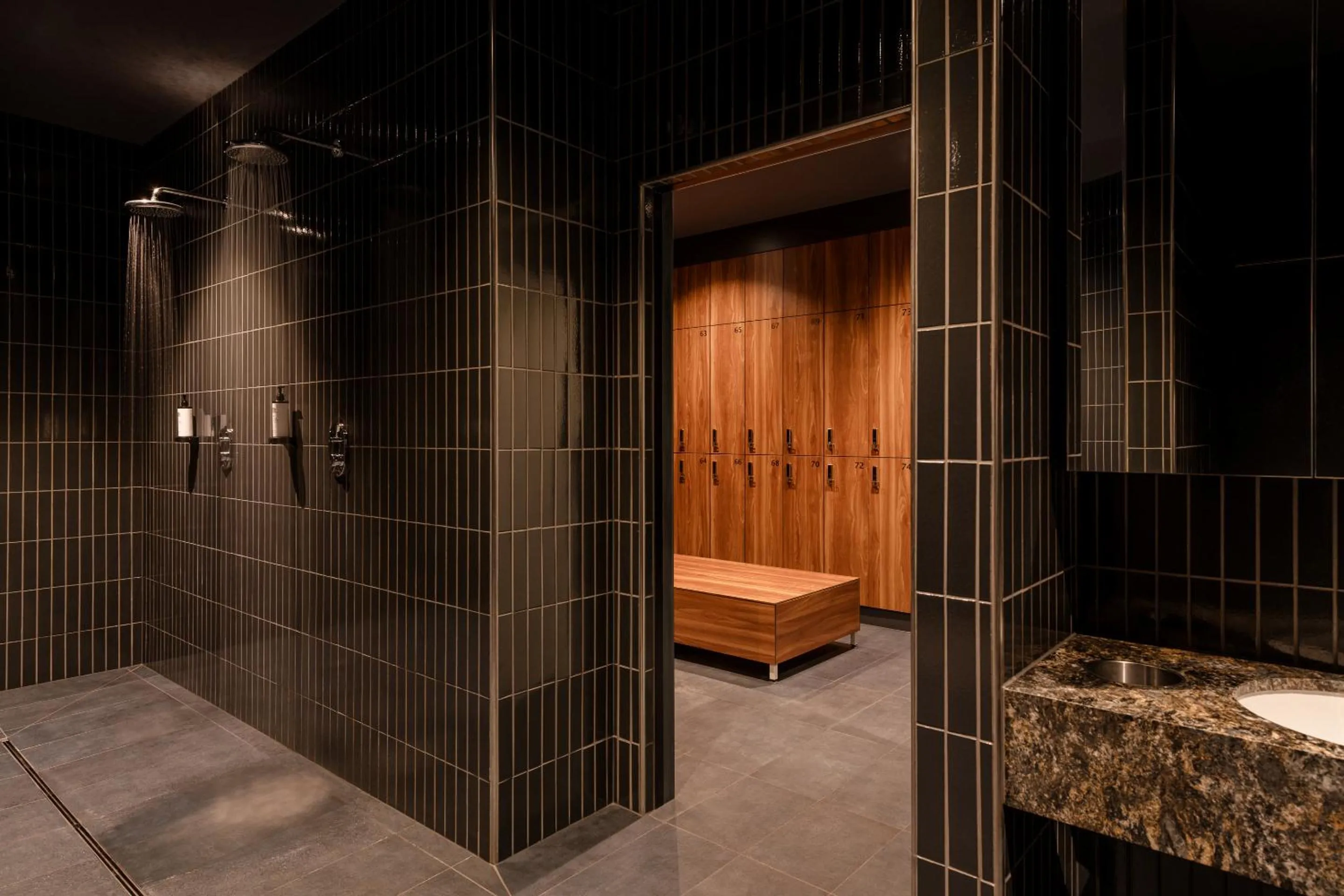 Swimming pool in BELMONTE Hotel Krynica-Zdrój