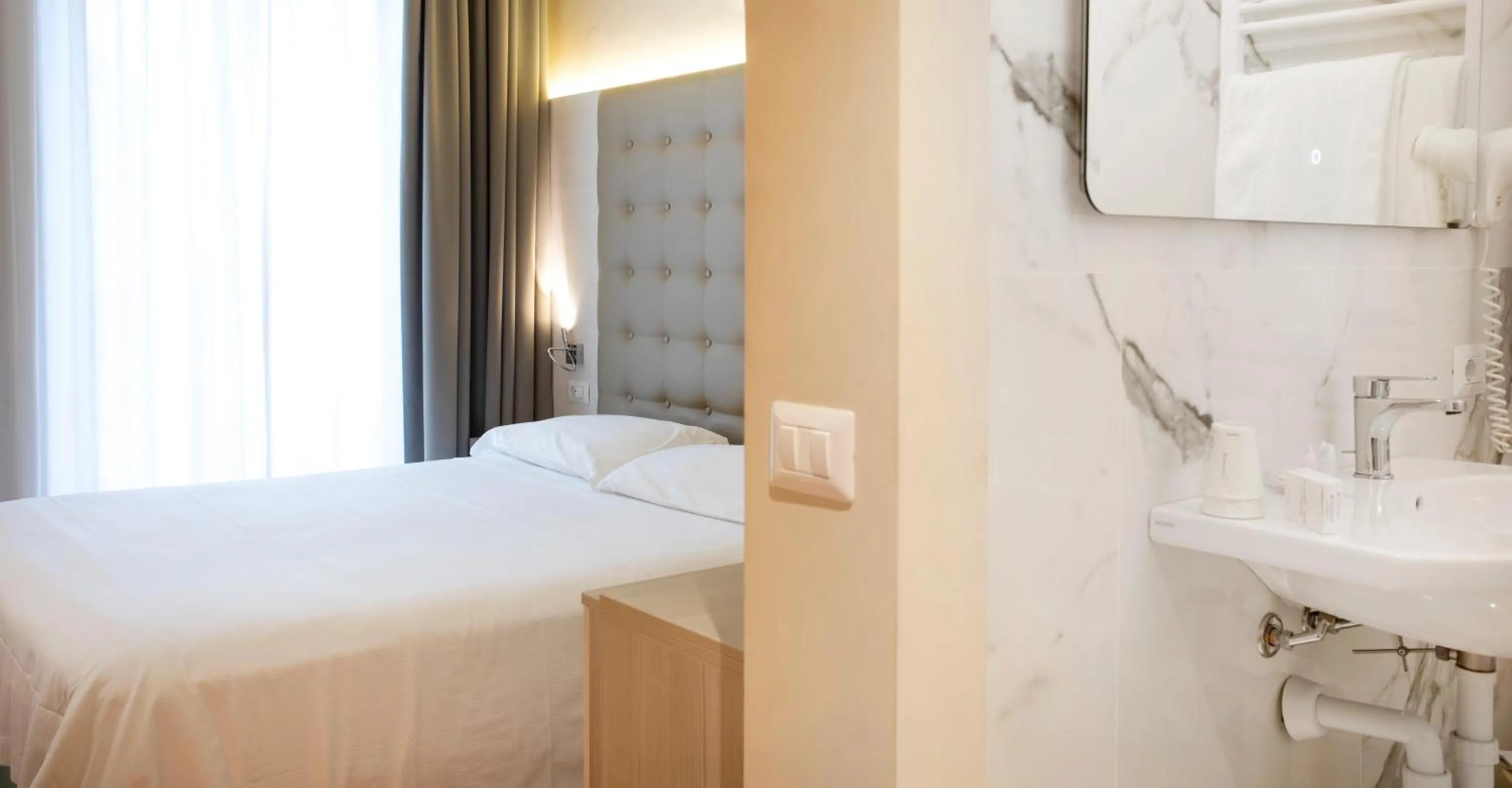 Bathroom, Bed in Primavera