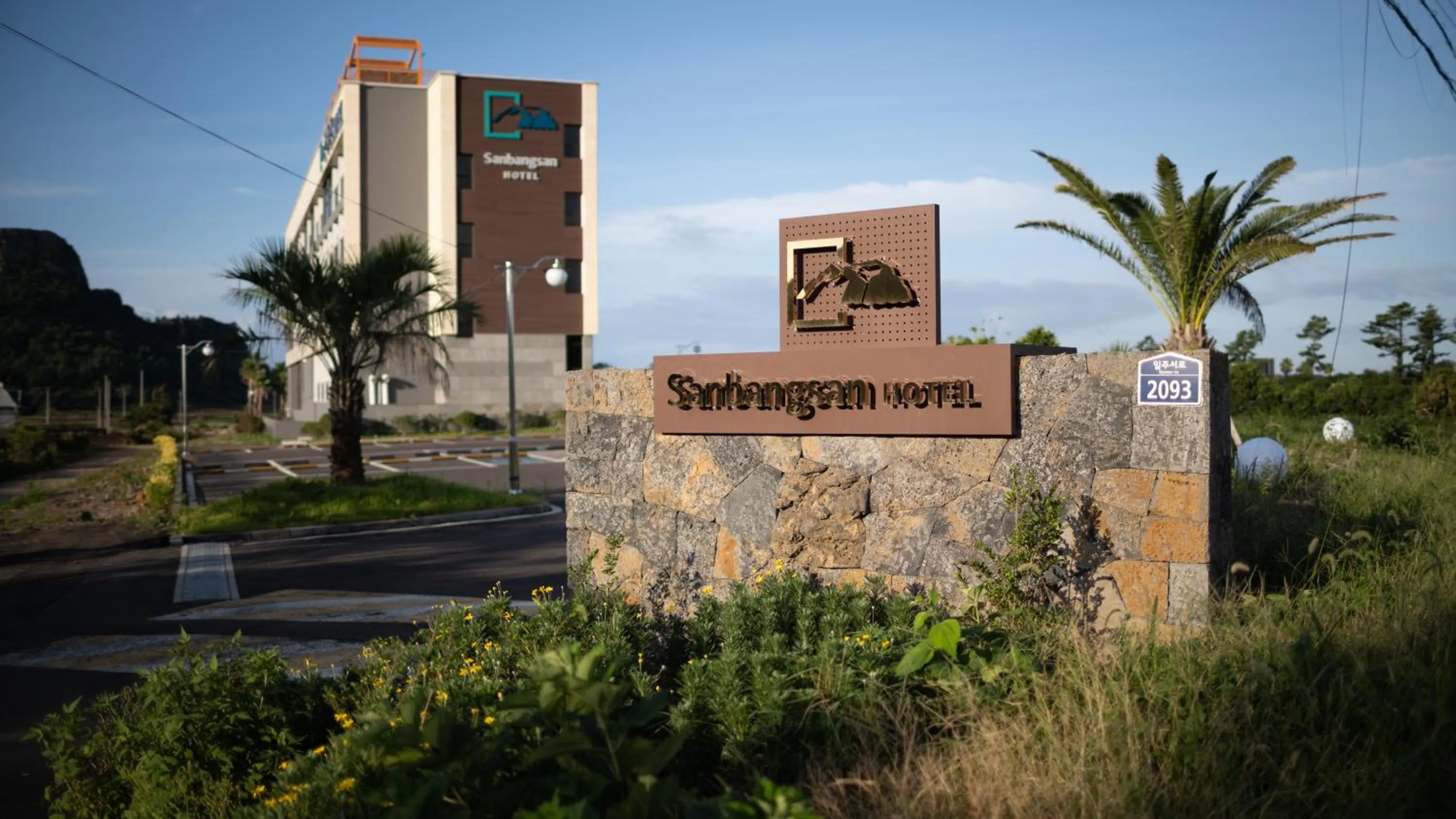 Property building in Sanbangsan Hotel