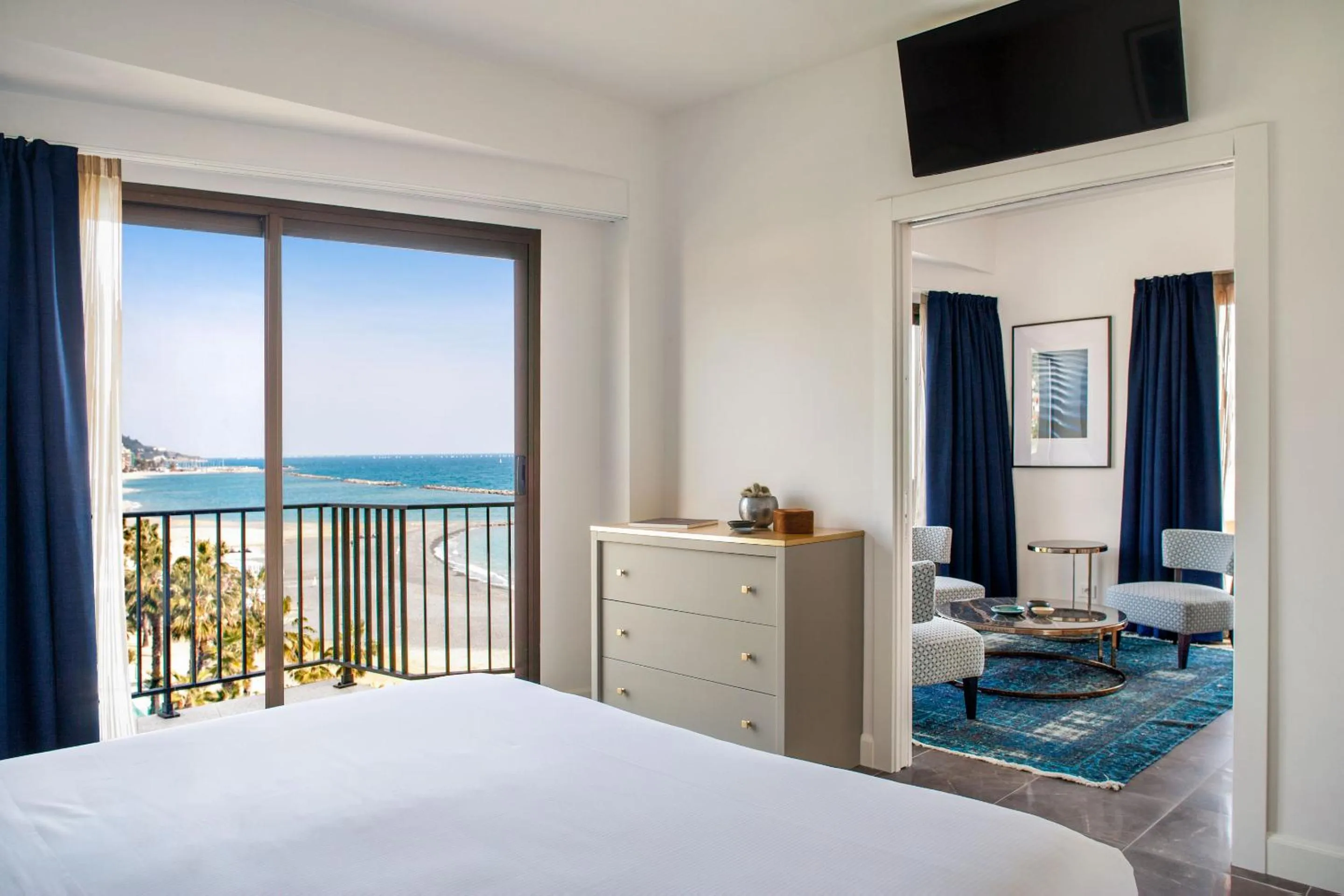 Bedroom, Bed in Grand Hotel Diana Majestic