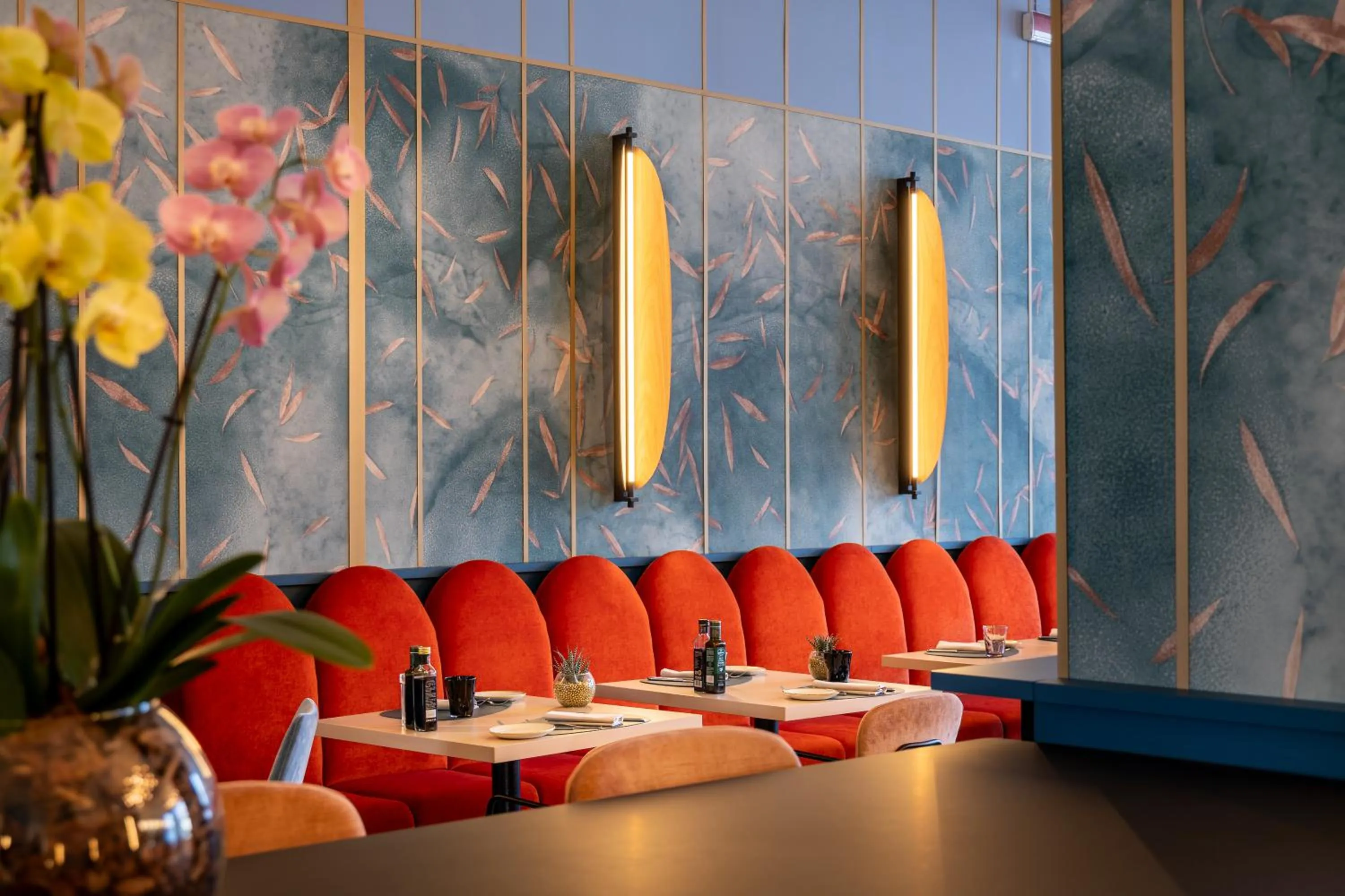 Lounge or bar in DoubleTree by Hilton Florence Metropole