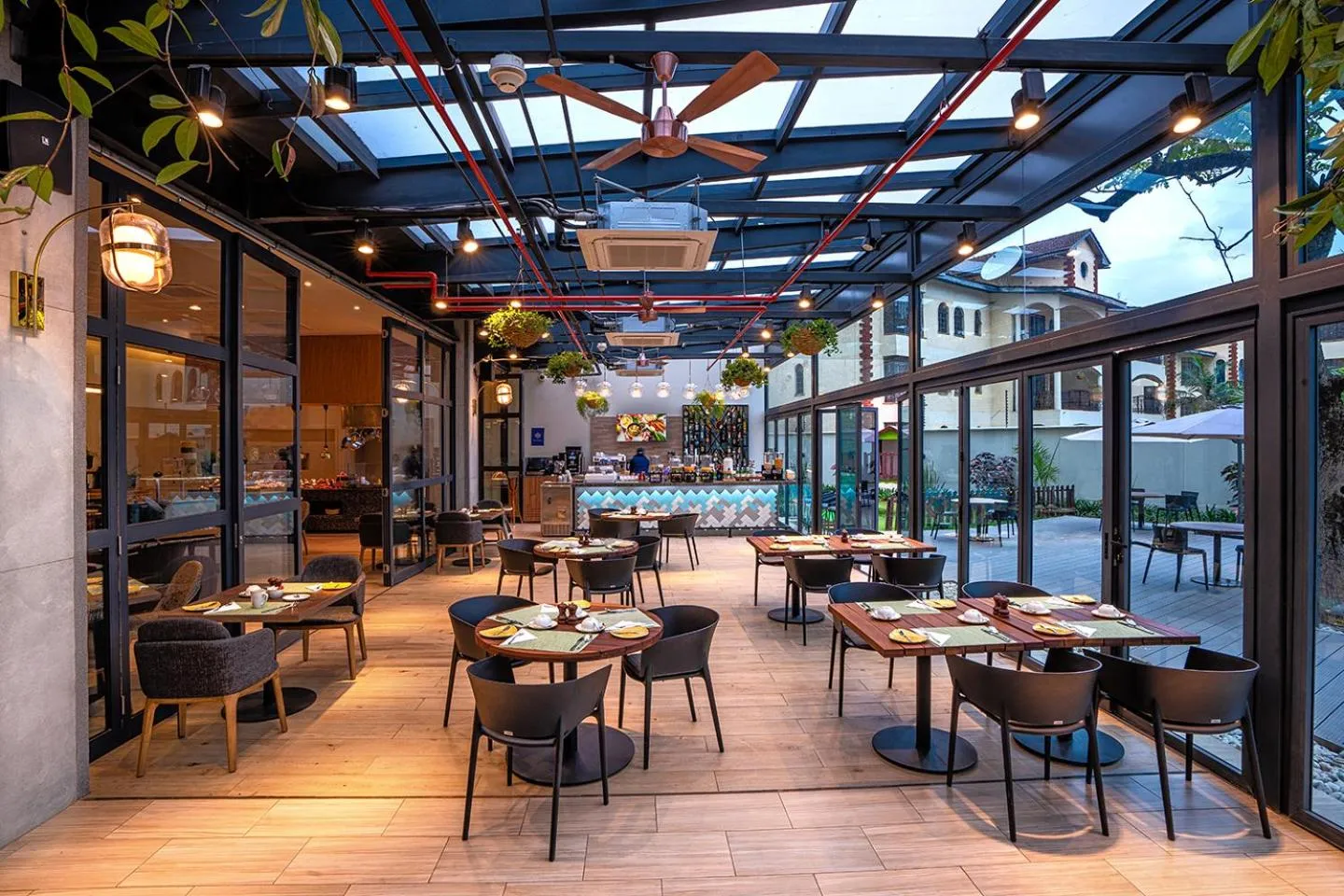 Lounge or bar in Somerset Westview Nairobi