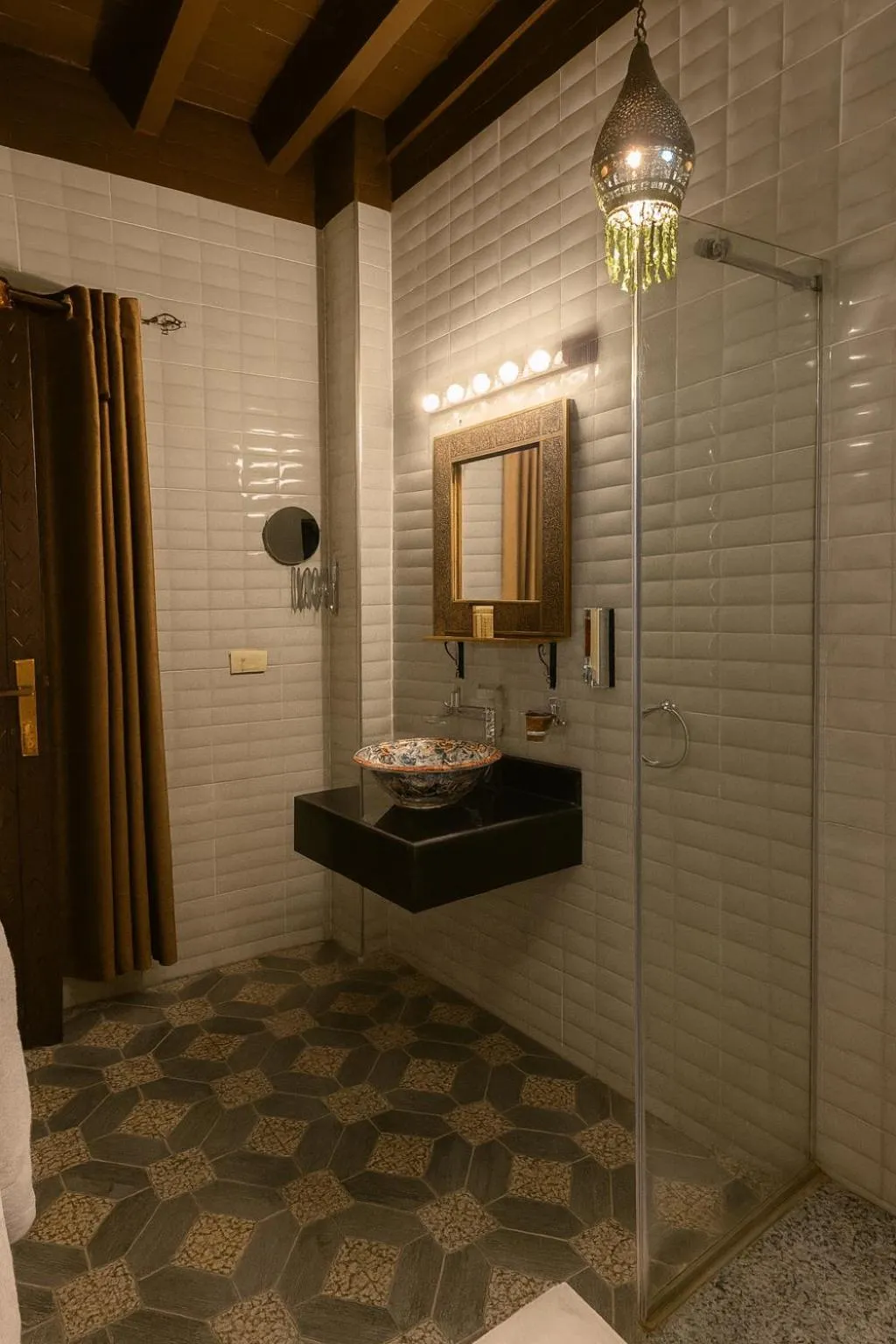 Gamaleya Boutique Hotel