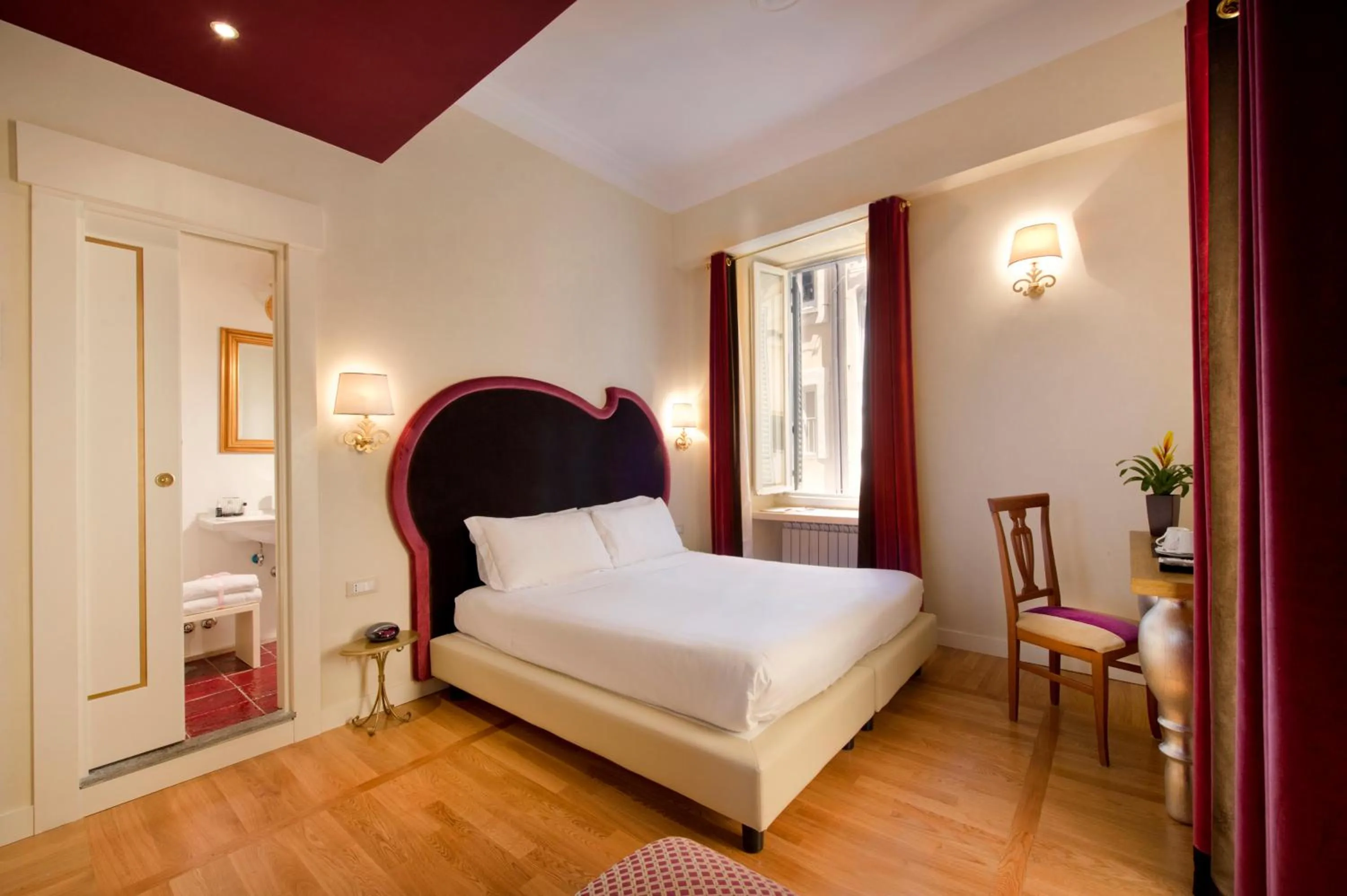 Photo of the whole room, Bed in Residenza Frattina