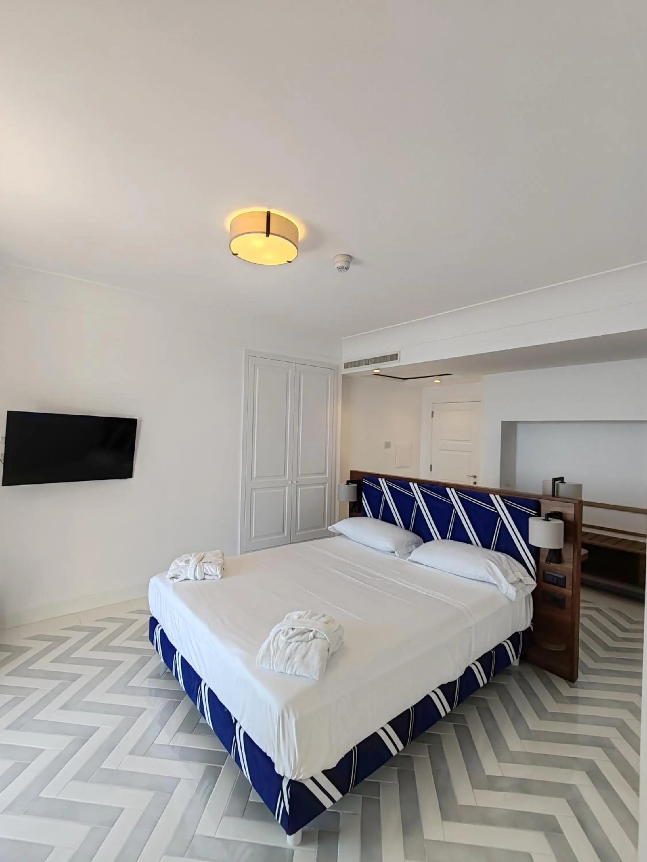 Bedroom, Bed in Grand Hotel Excelsior