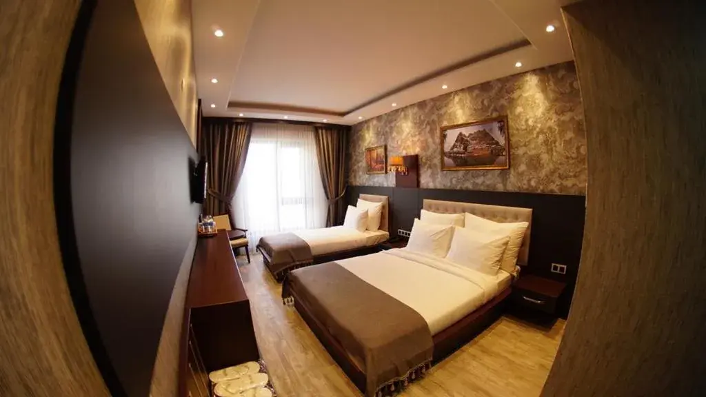 Deluxe Double Room with Two Double Beds in Kahra Otel Deluxe Double Room with Two Double Beds in Kahra Otel