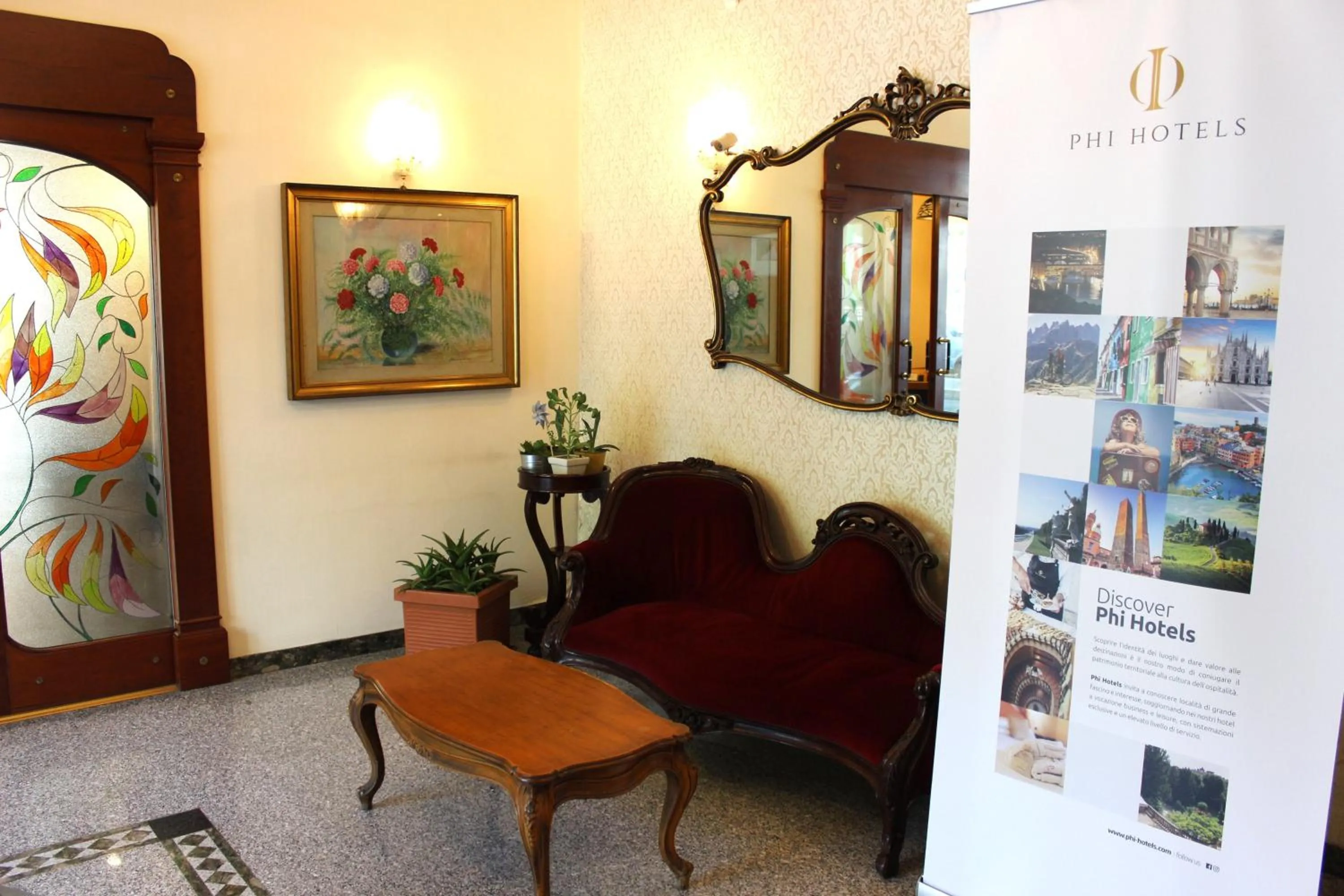 Lobby or reception in Phi Hotel Ambra