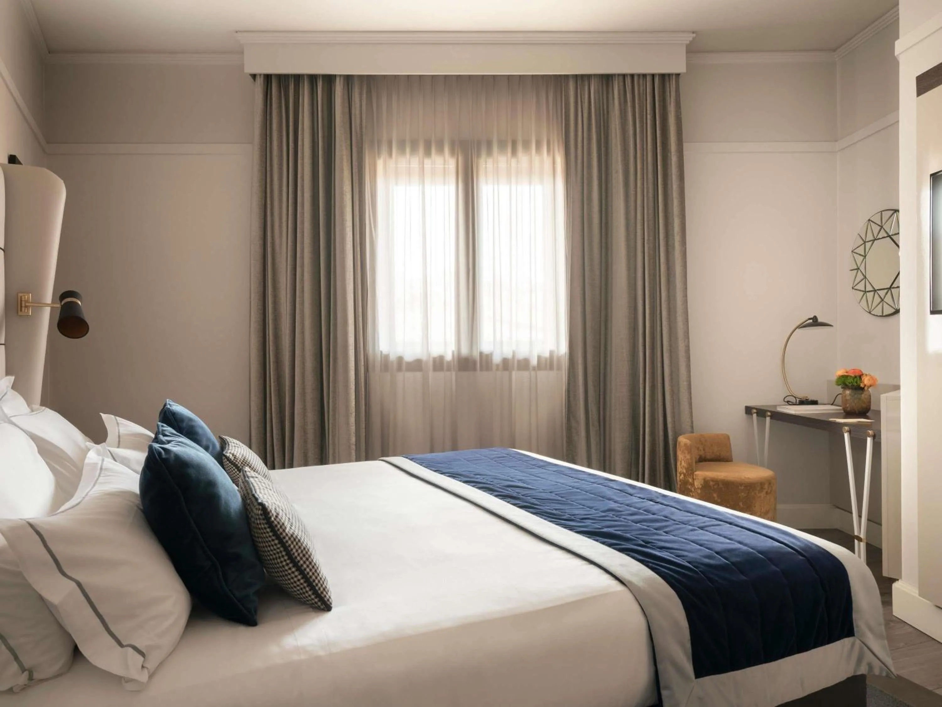 Bedroom, Bed in Cerretani Hotel Firenze - MGallery Collection