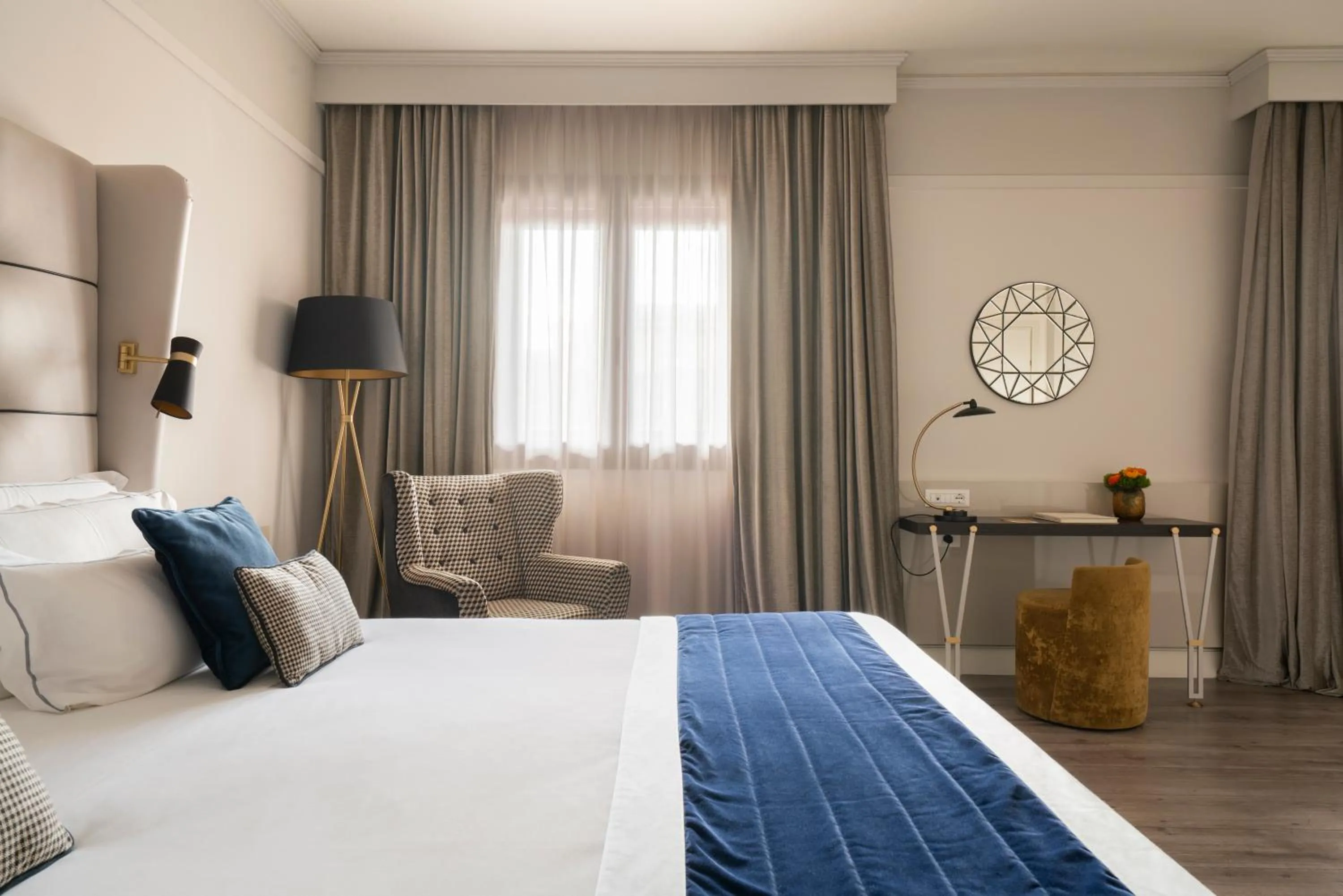 Bedroom, Bed in Cerretani Hotel Firenze - MGallery Collection