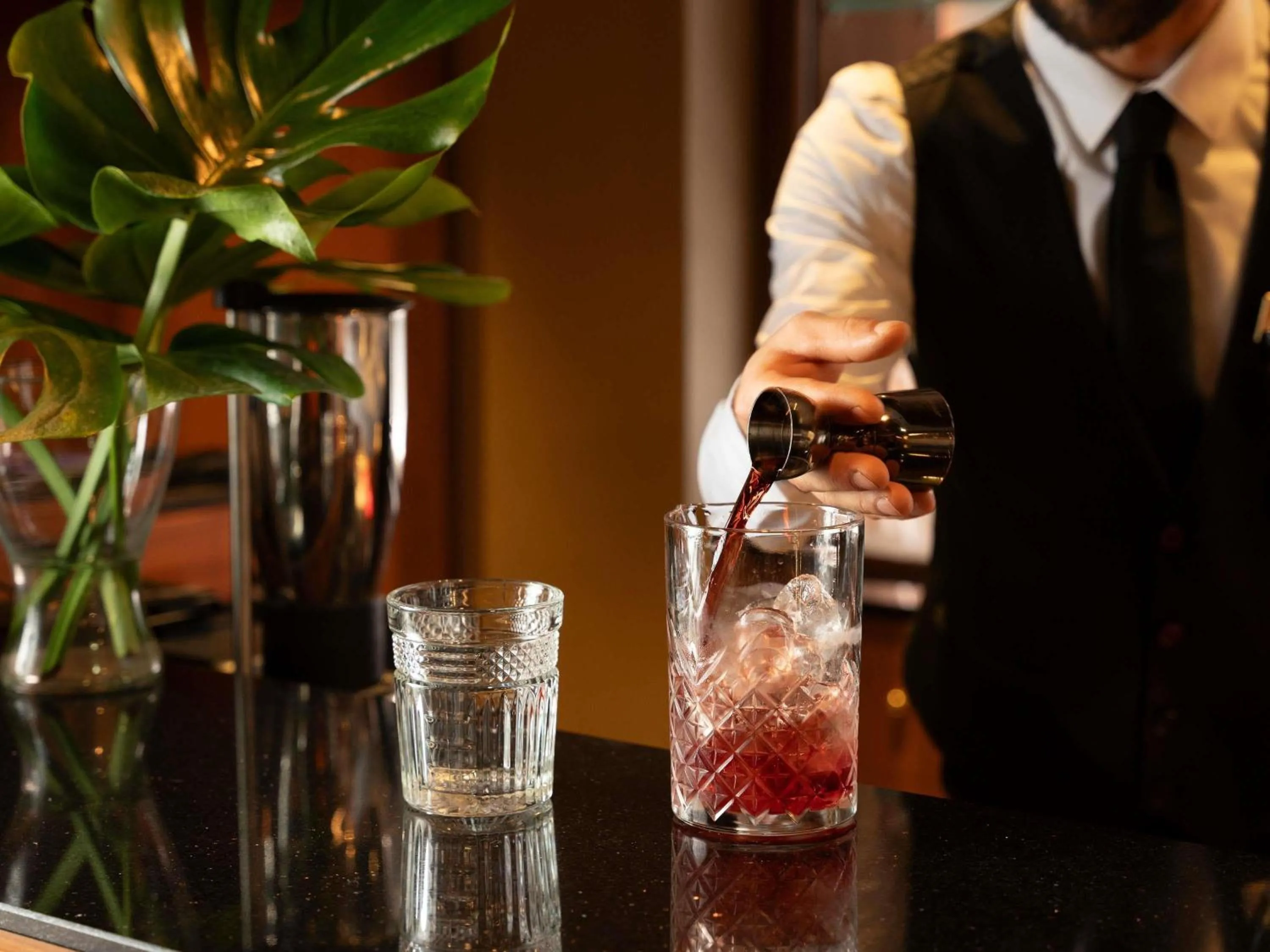 Lounge or bar in Cerretani Hotel Firenze - MGallery Collection