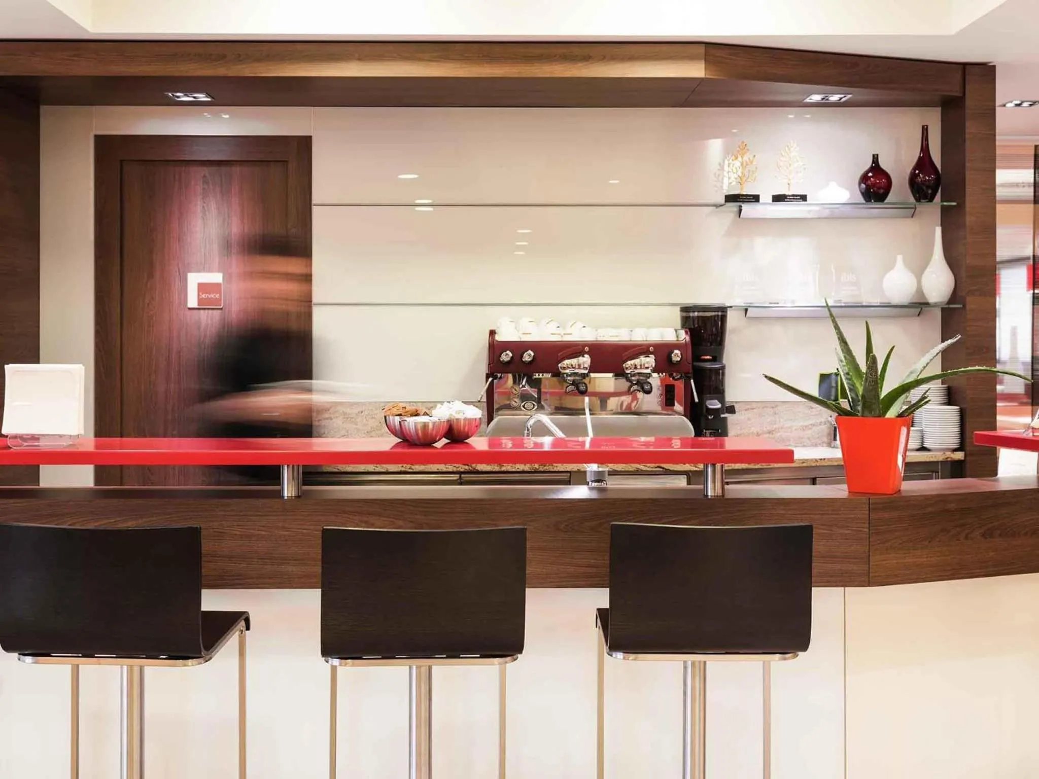 Lounge or bar in Hotel Ibis Milano Malpensa