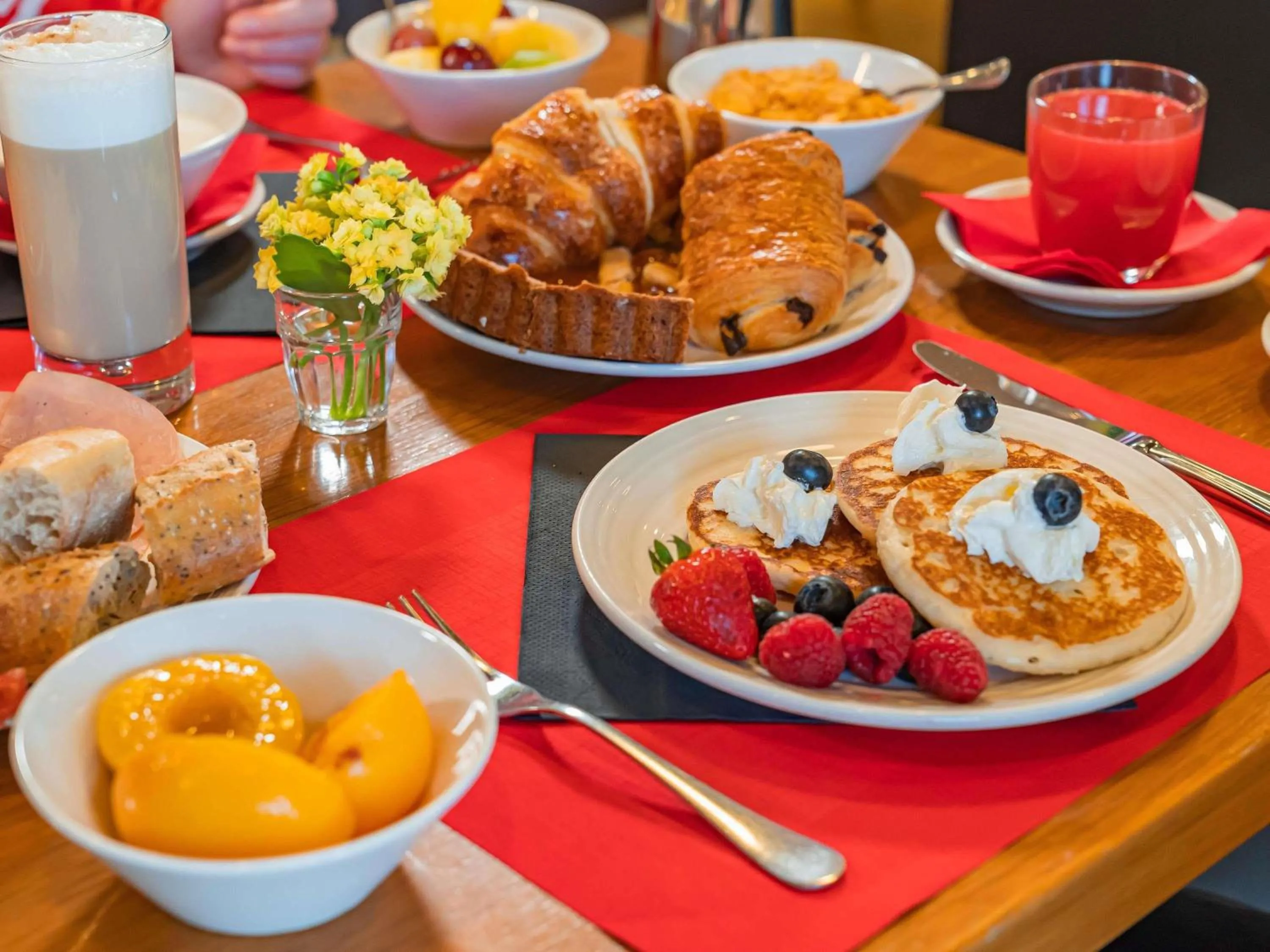 Breakfast in Hotel Ibis Firenze Nord Aeroporto