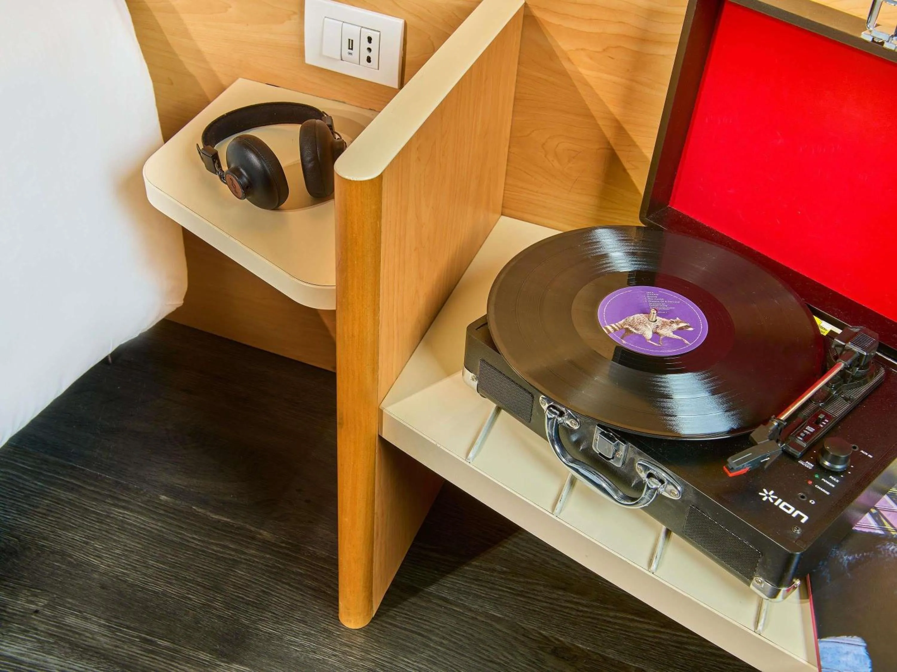Bedroom in Hotel Ibis Firenze Prato Est