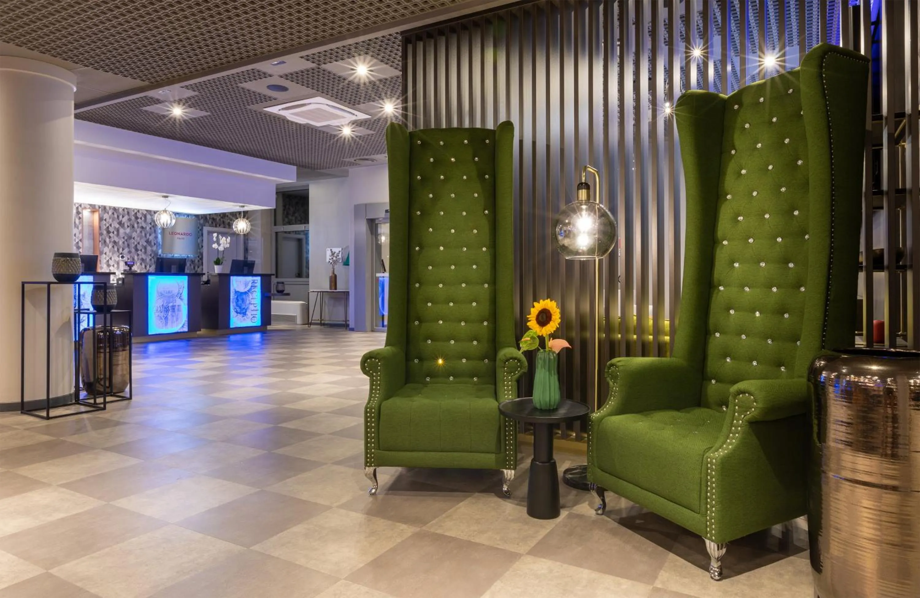 Lobby or reception in Leonardo Hotel Verona