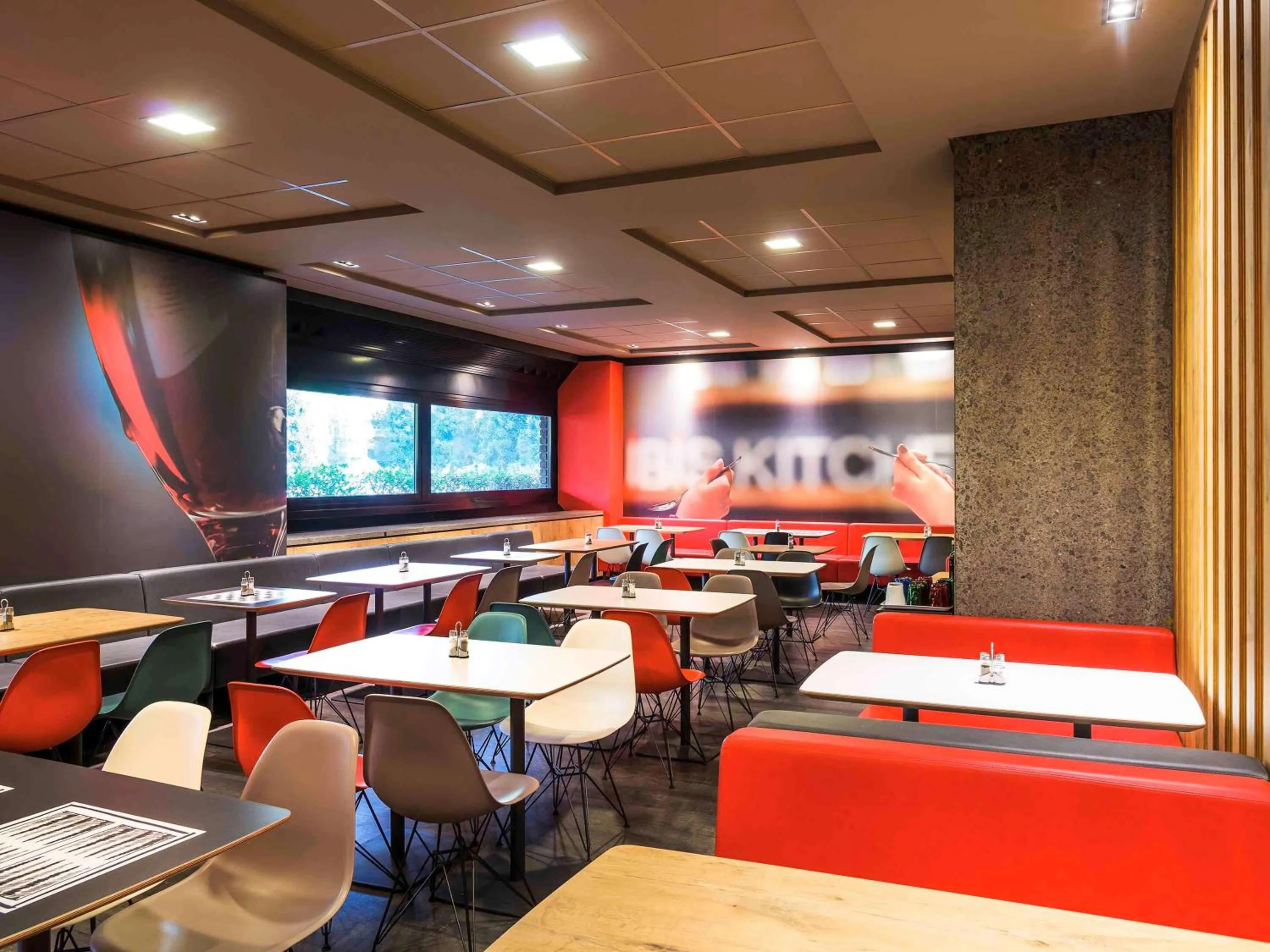 Restaurant/places to eat in Hotel Ibis Milano Ca' Granda