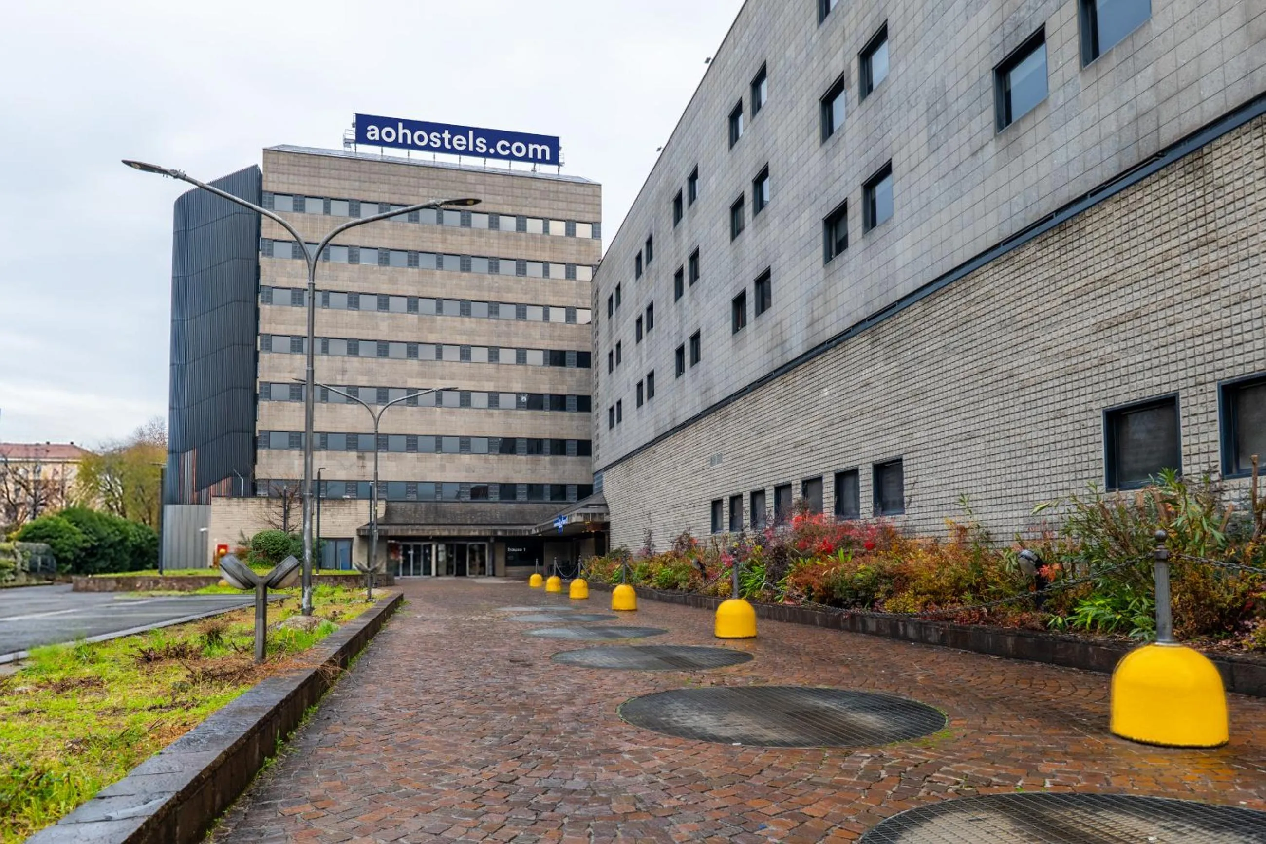 Facade/entrance in a&o Hostel Milano Ca Granda