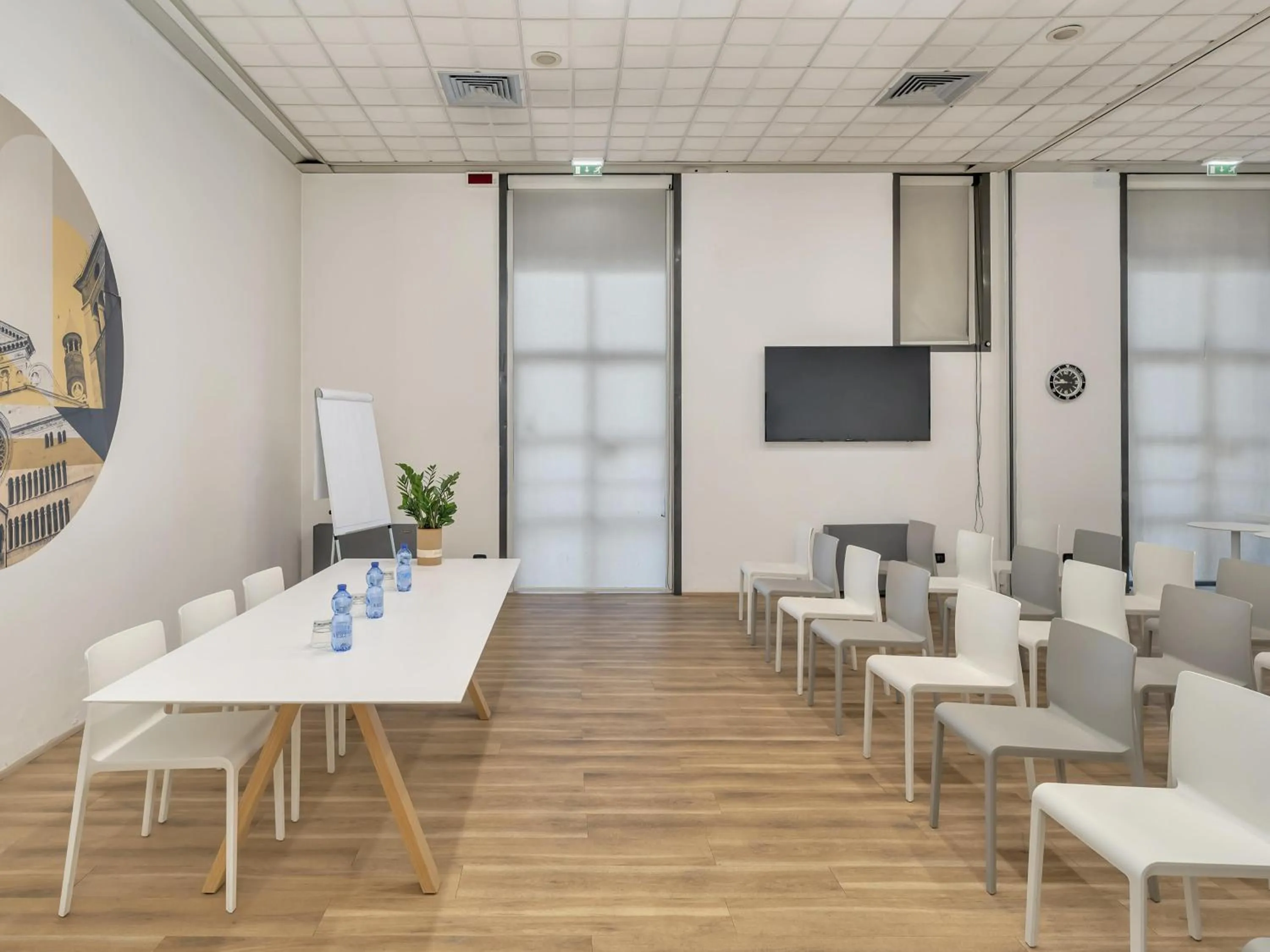 Meeting/conference room in B&B Hotel Cremona