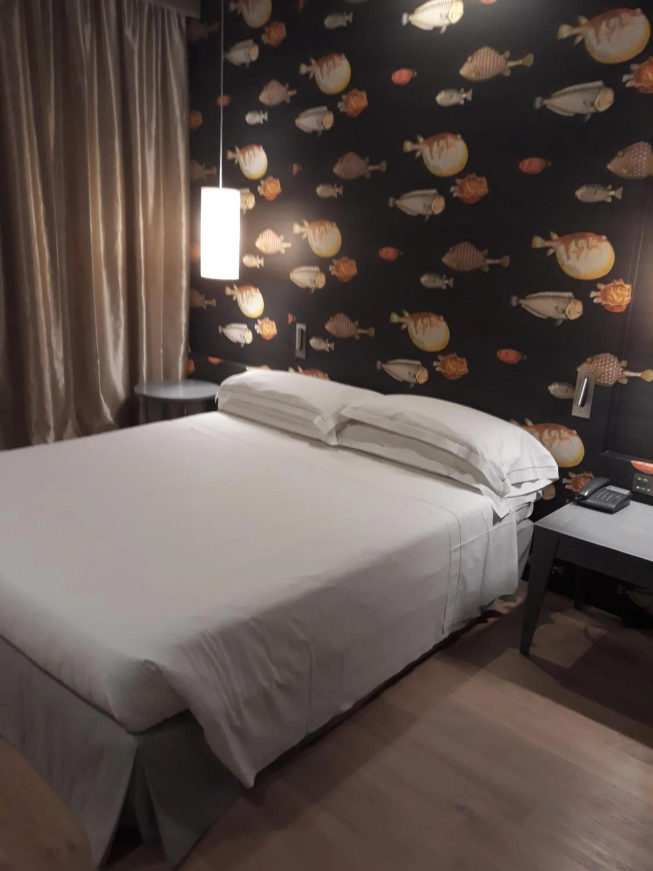 Bedroom, Bed in Grand Hotel De La Ville