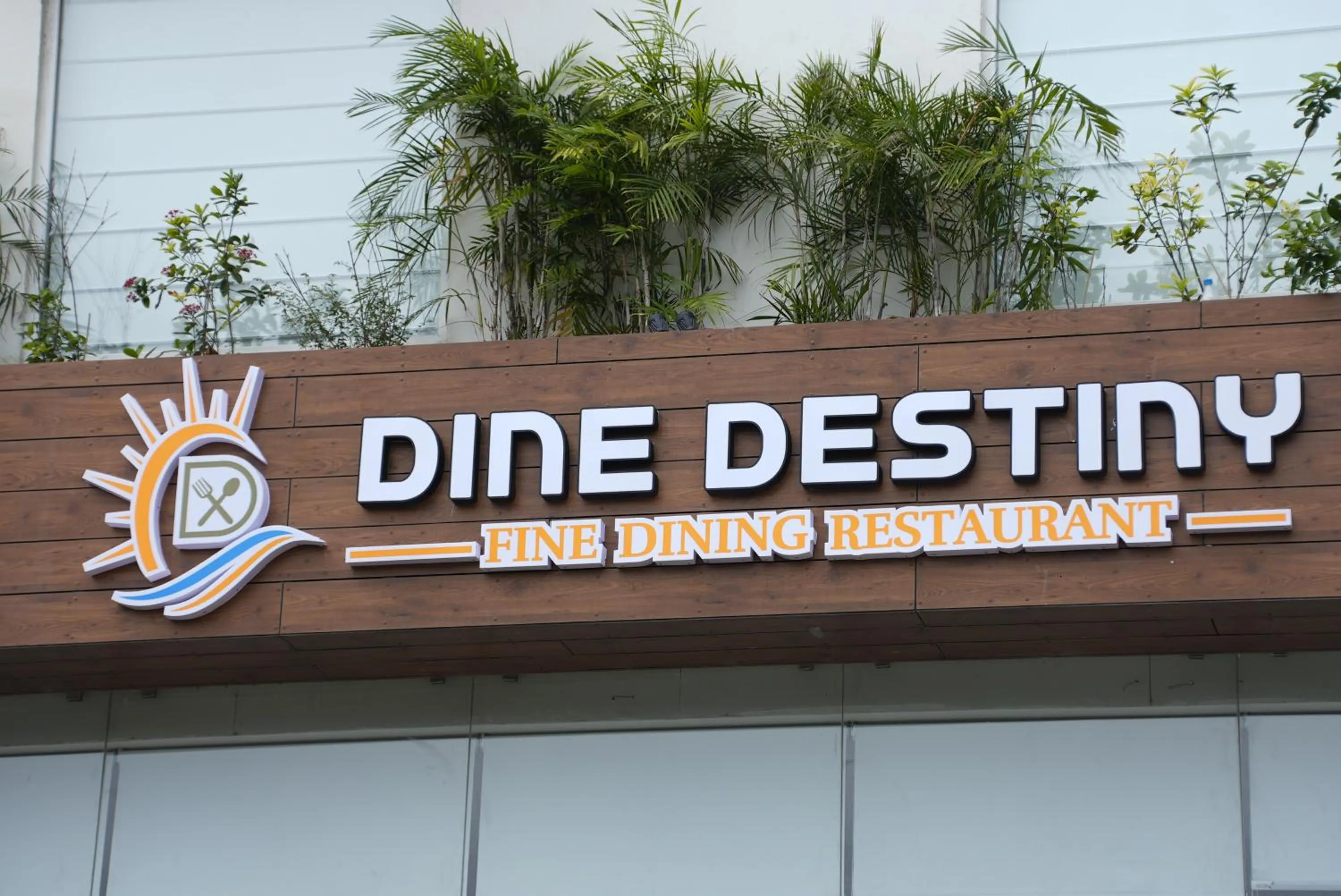 Property building in HOTEL OCEAN VISTA BAY