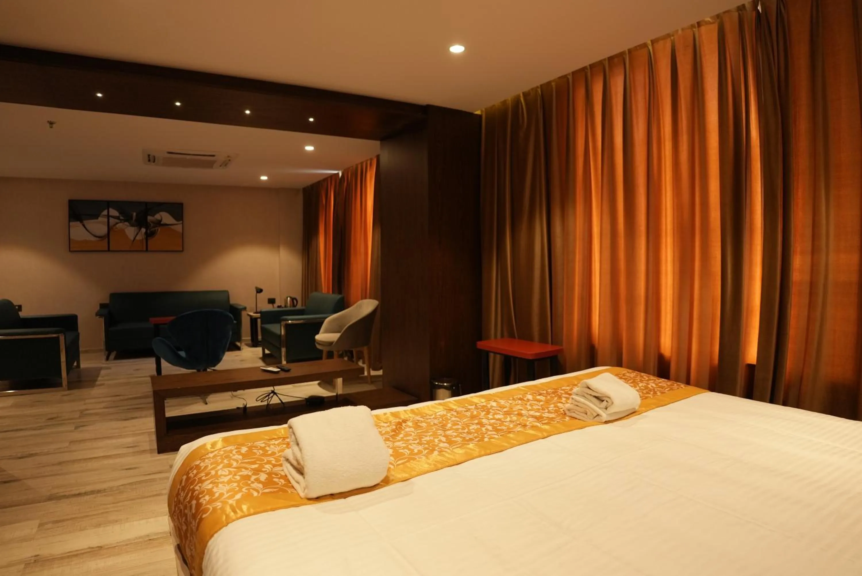 Photo of the whole room, Bed in HOTEL OCEAN VISTA BAY