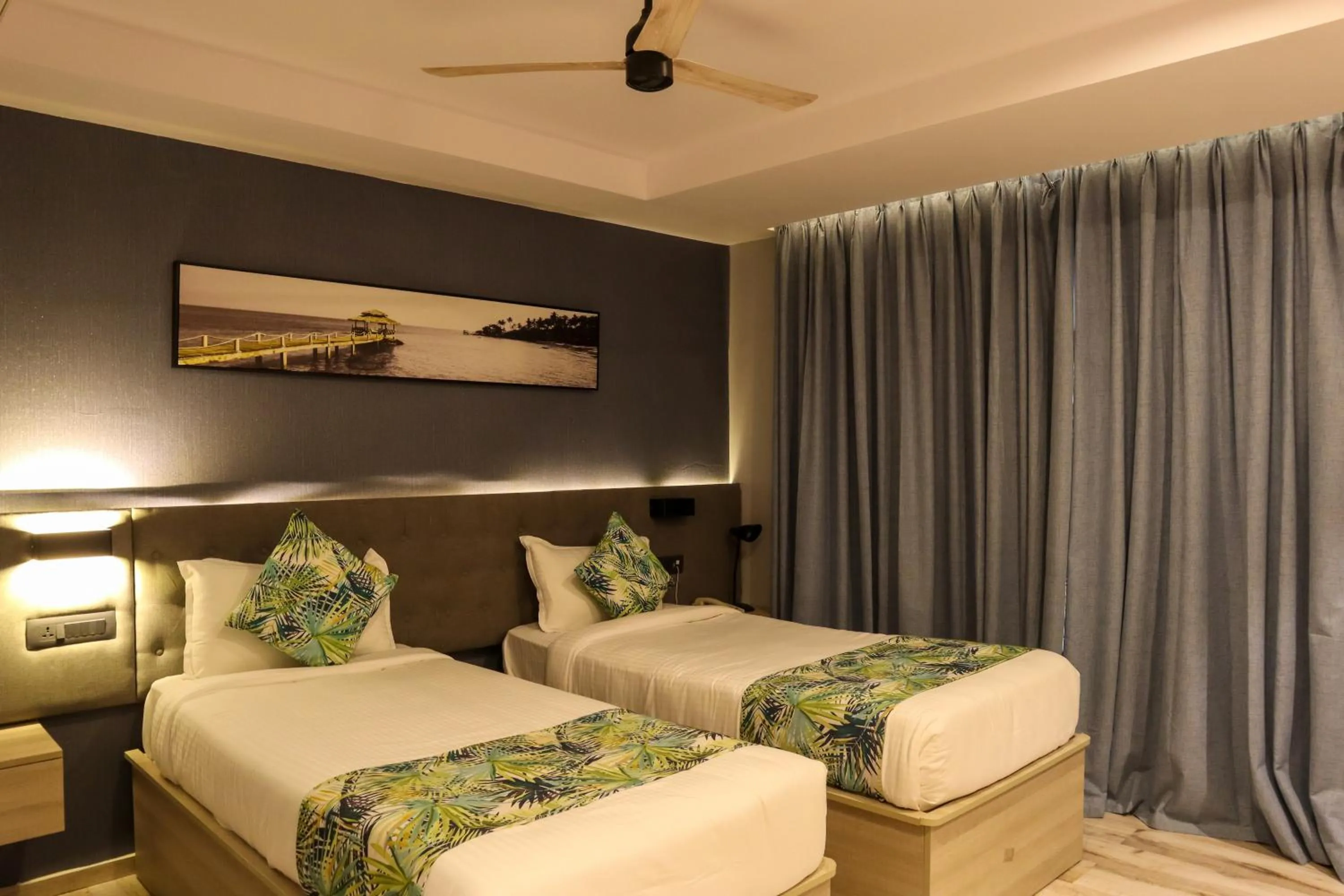 Bed in HOTEL OCEAN VISTA BAY