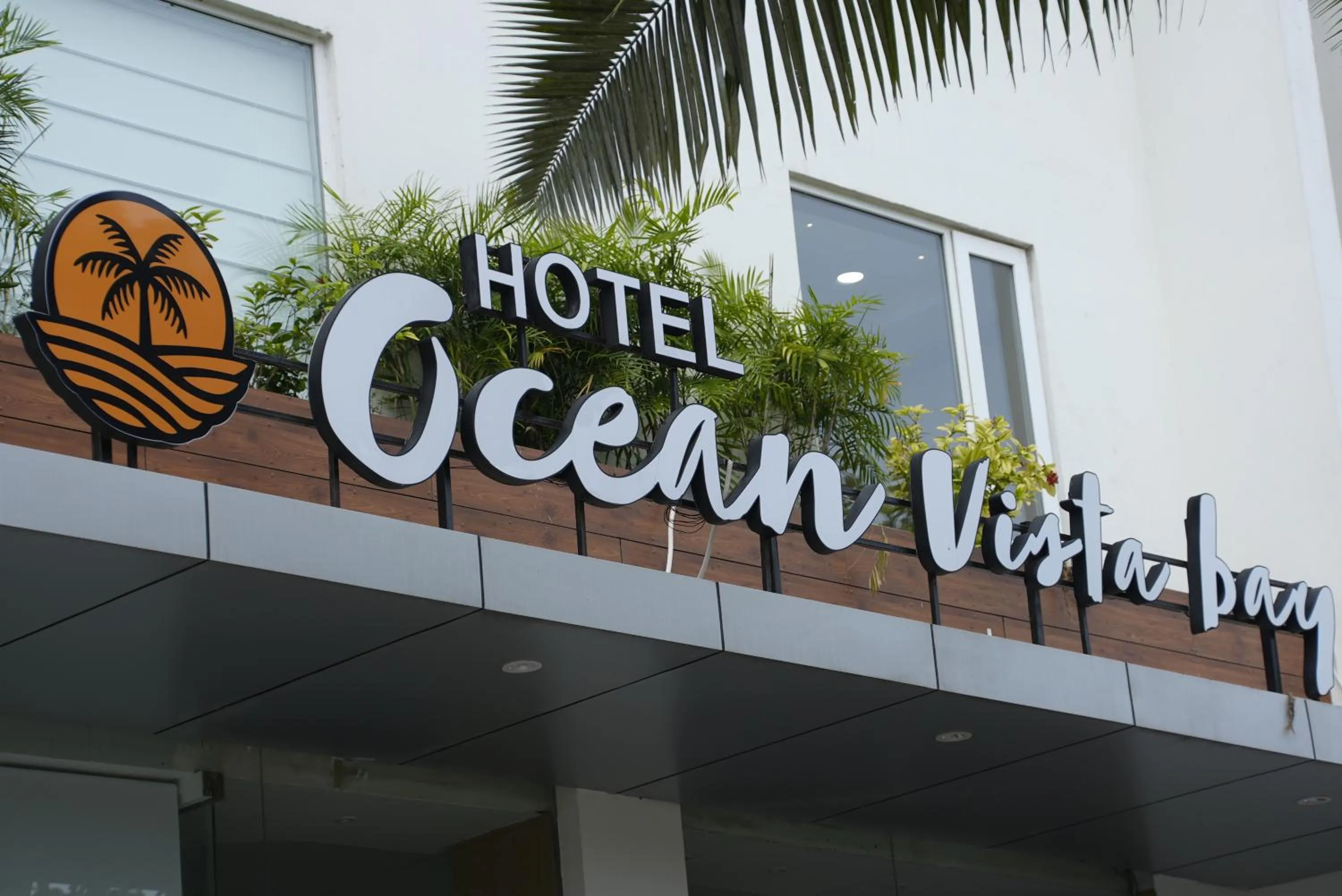 Logo/Certificate/Sign in HOTEL OCEAN VISTA BAY