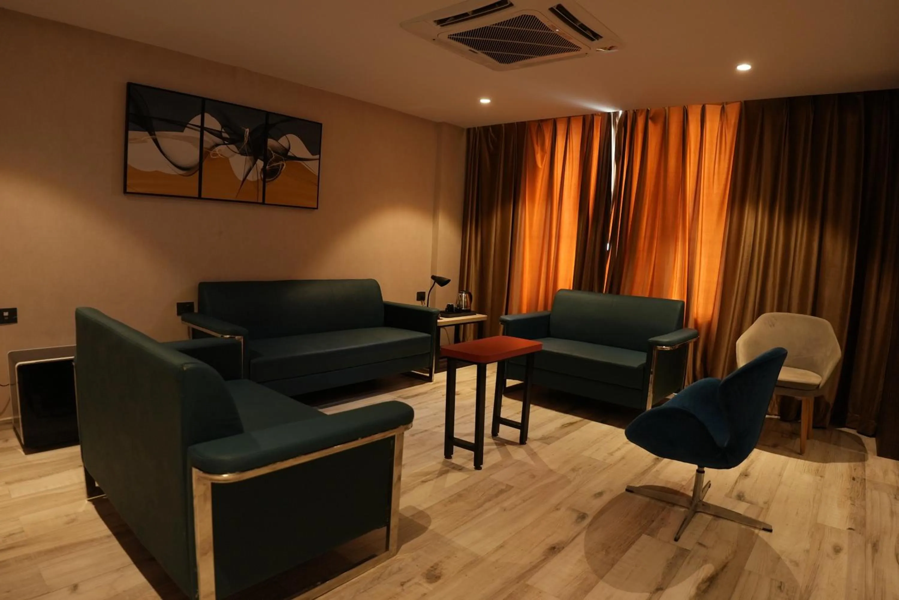 Living room in HOTEL OCEAN VISTA BAY