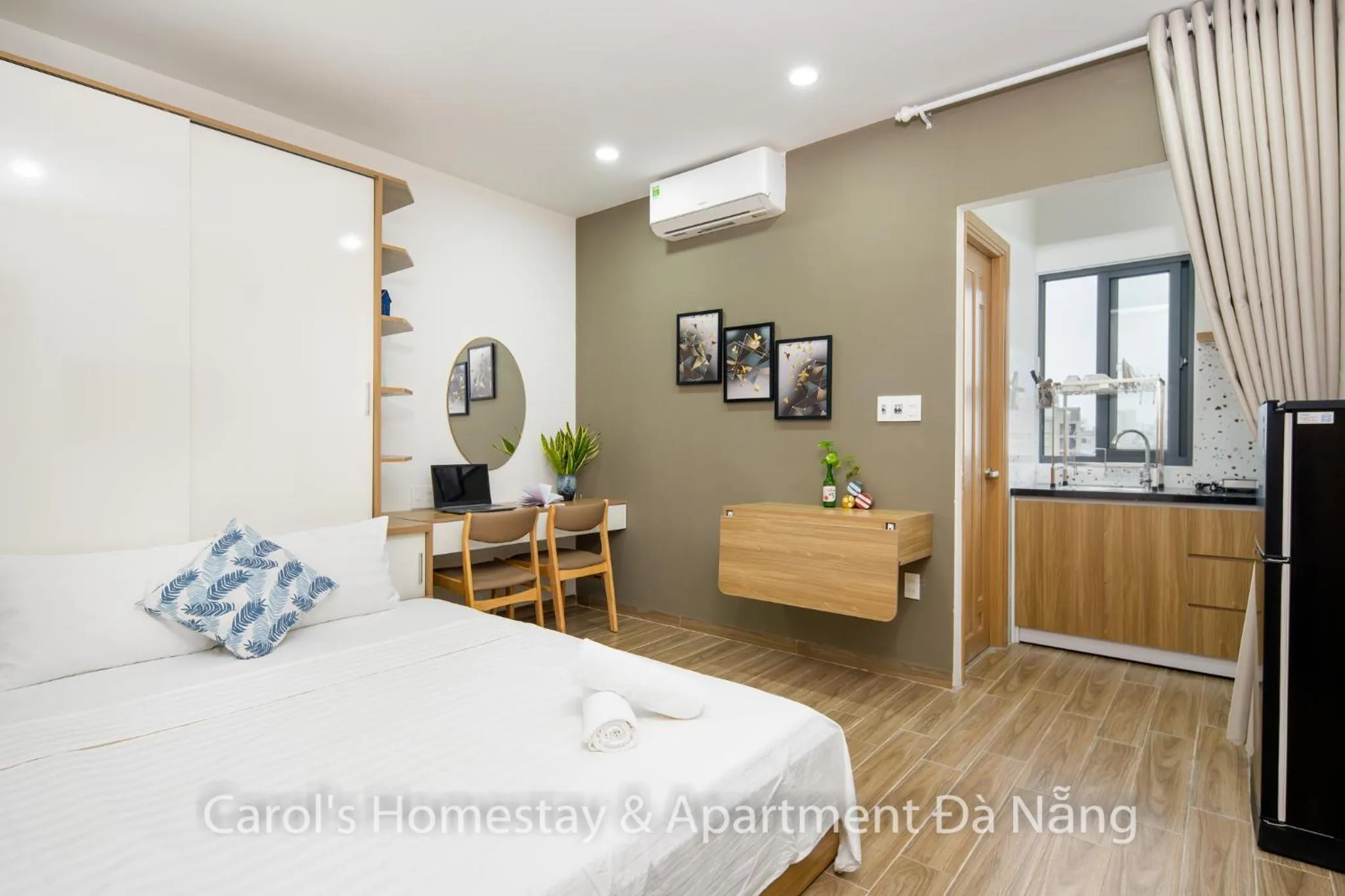 Photo of the whole room, Bed in Carol Homestay & Apartment Da Nang 3