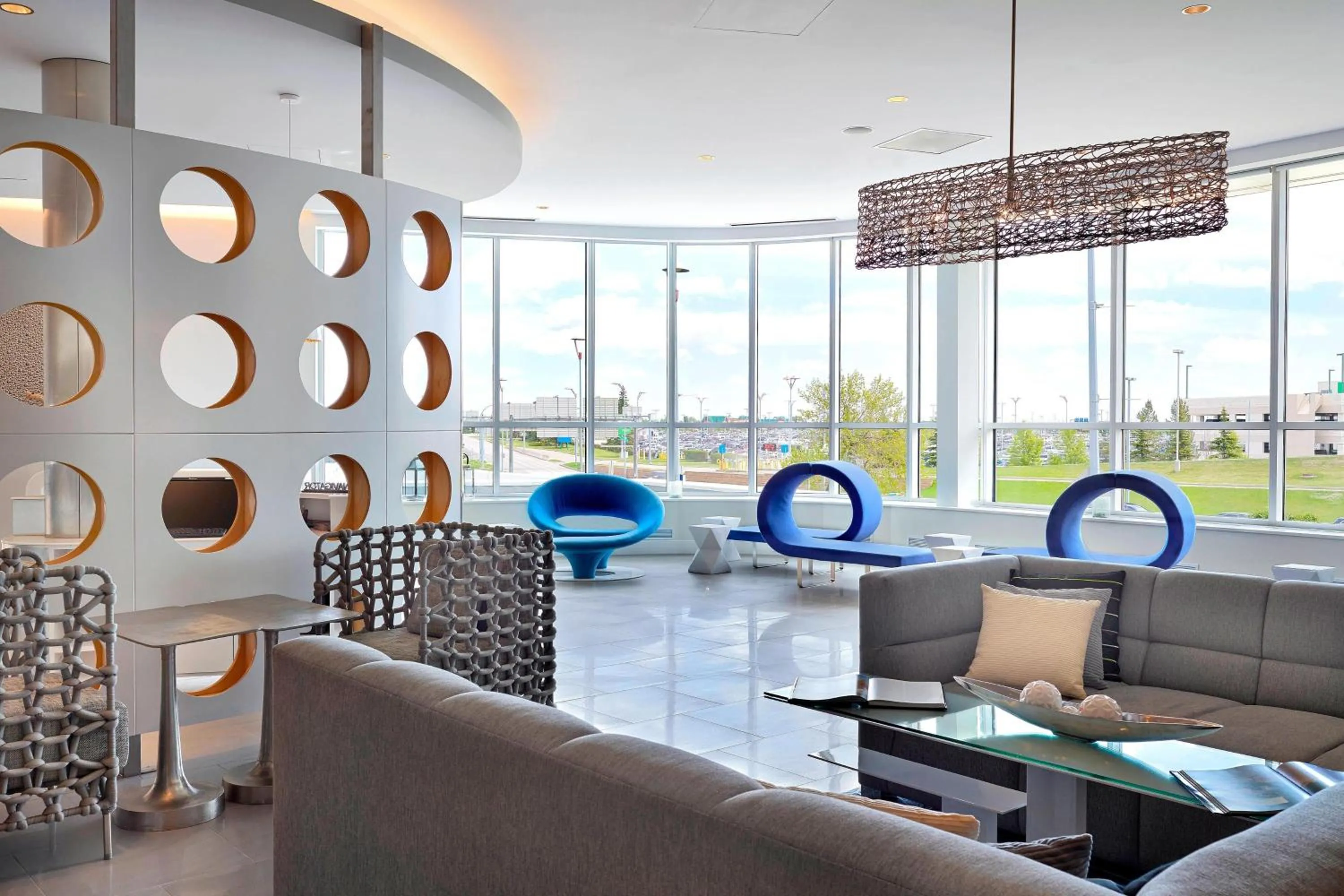 Lobby or reception in Renaissance Edmonton Airport Hotel