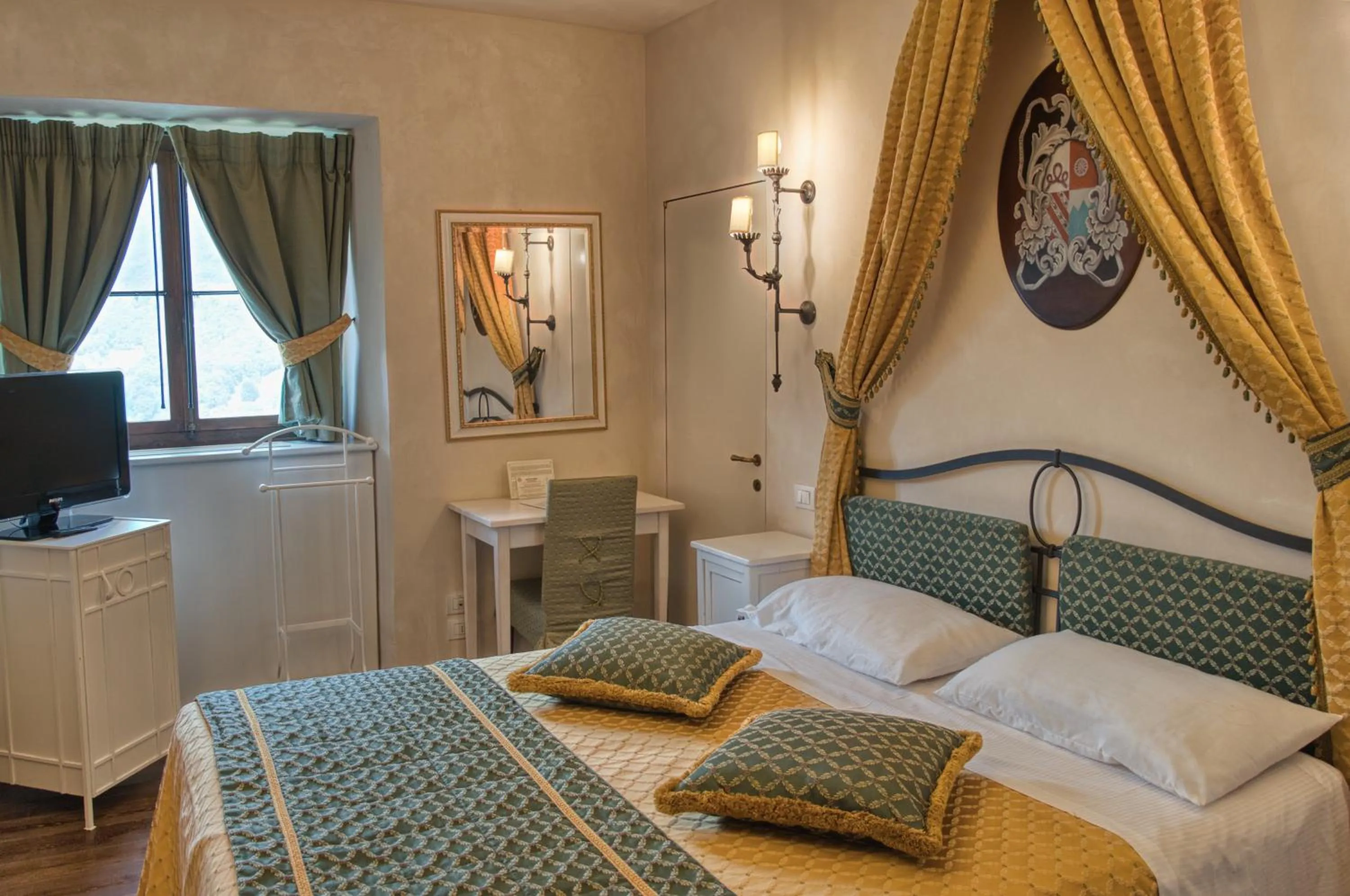 Bedroom, Bed in CastelBrando