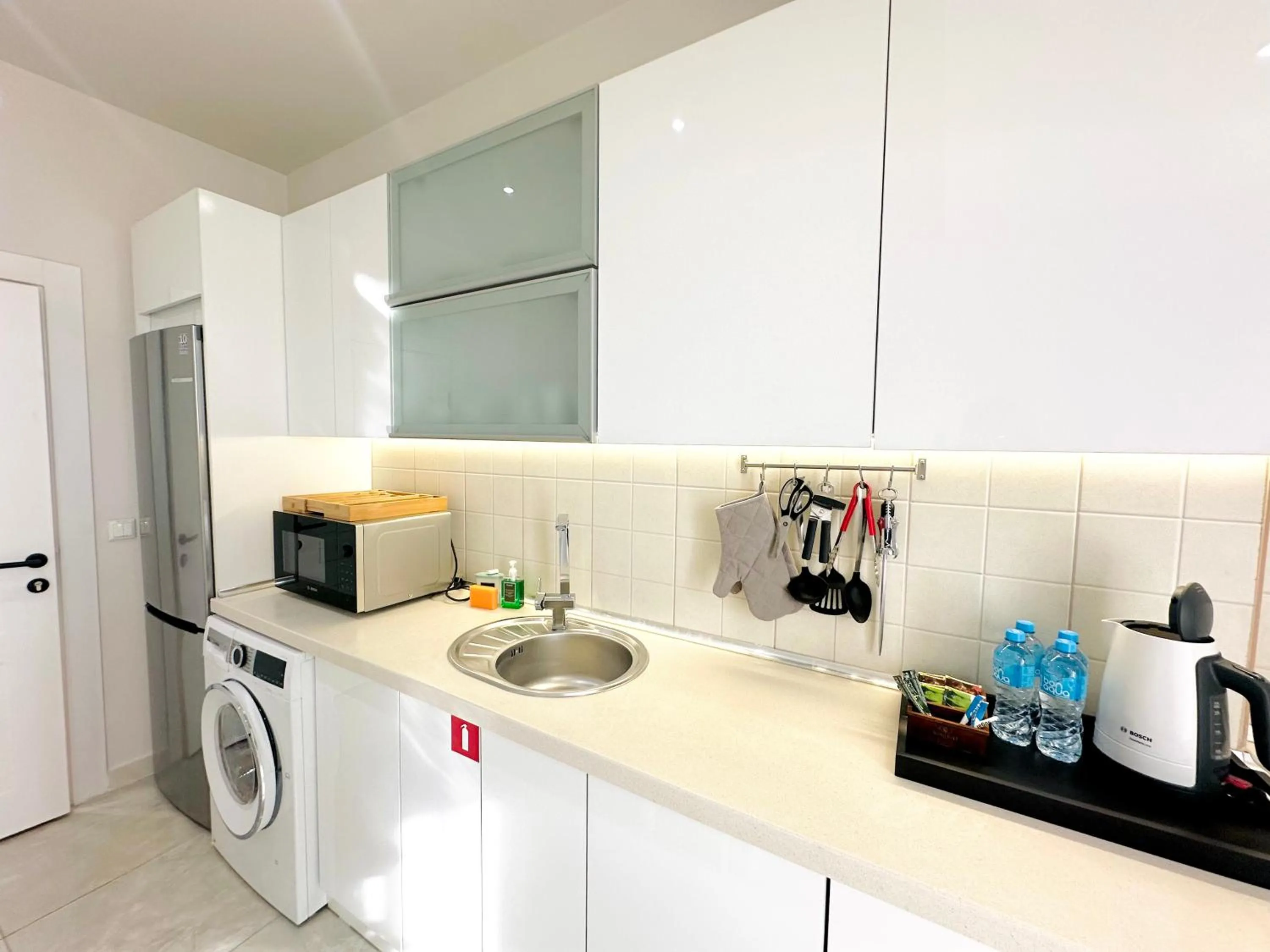 Coffee/tea facilities in Somerset City Centre Atyrau