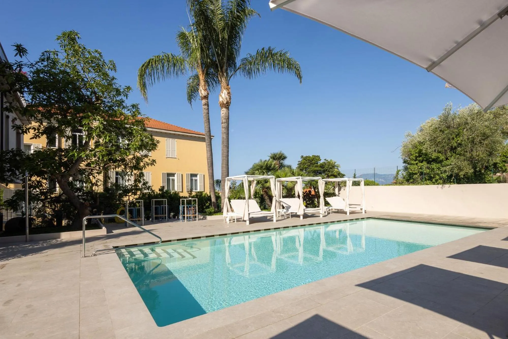 Swimming pool in Hotel Villa Elisa & Spa