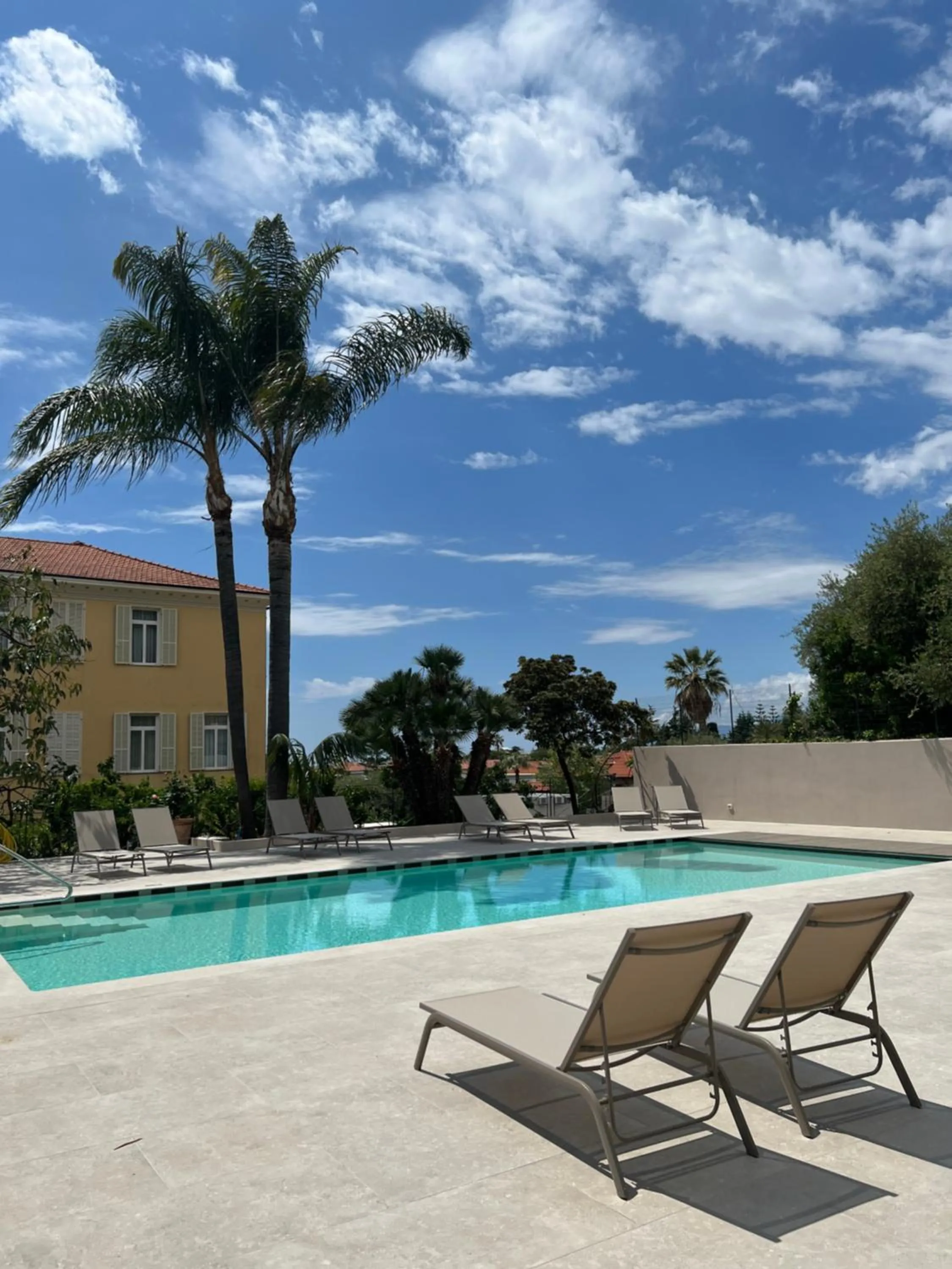 Swimming pool in Hotel Villa Elisa & Spa