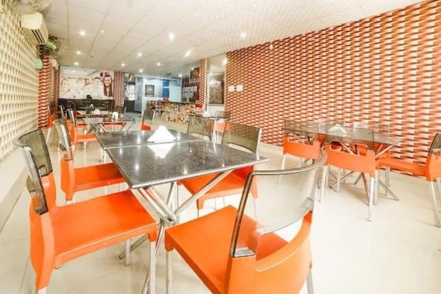 Restaurant/places to eat in HOTEL VEER BHUMI PALACE