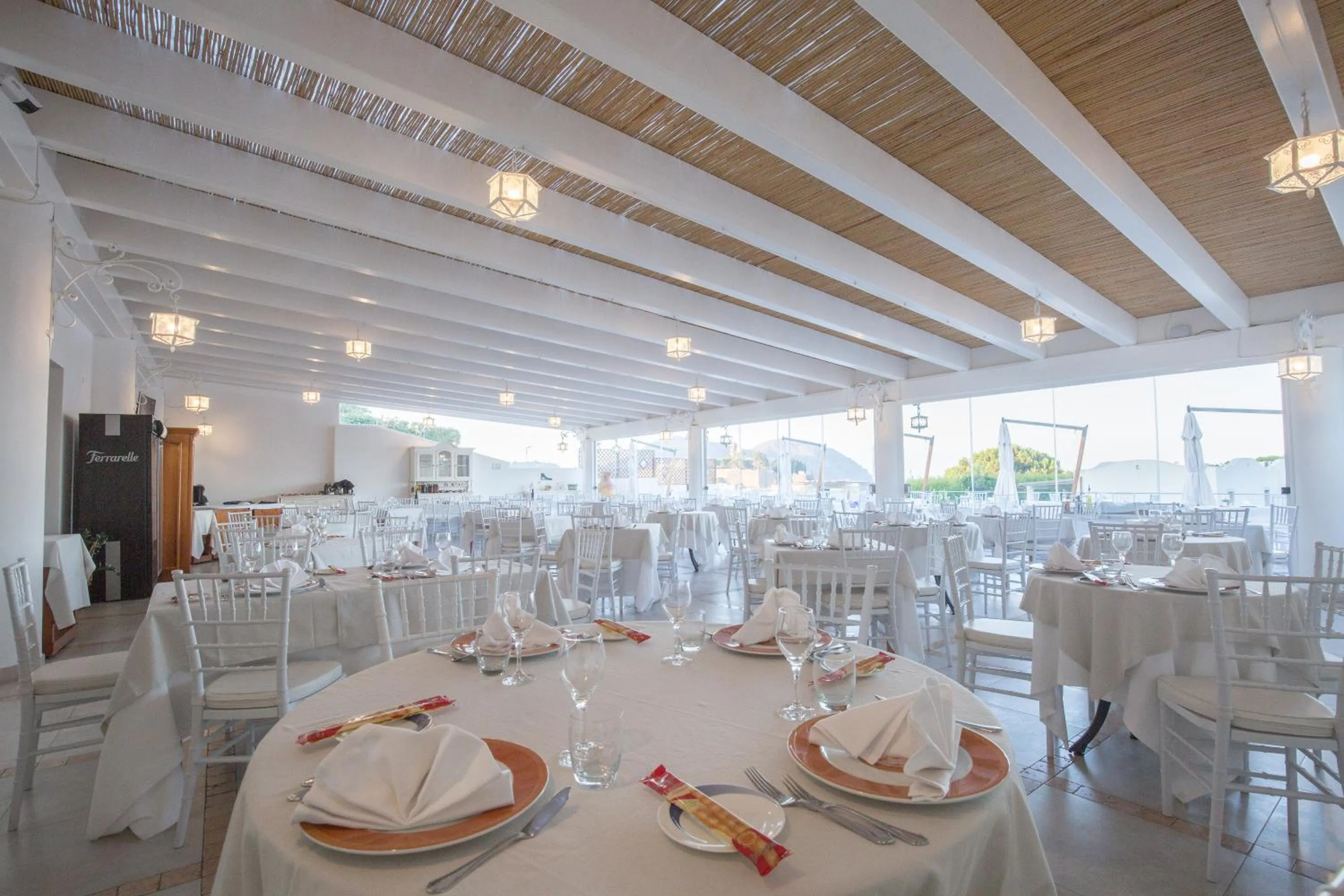 Restaurant/places to eat in Hotel Tritone Lipari