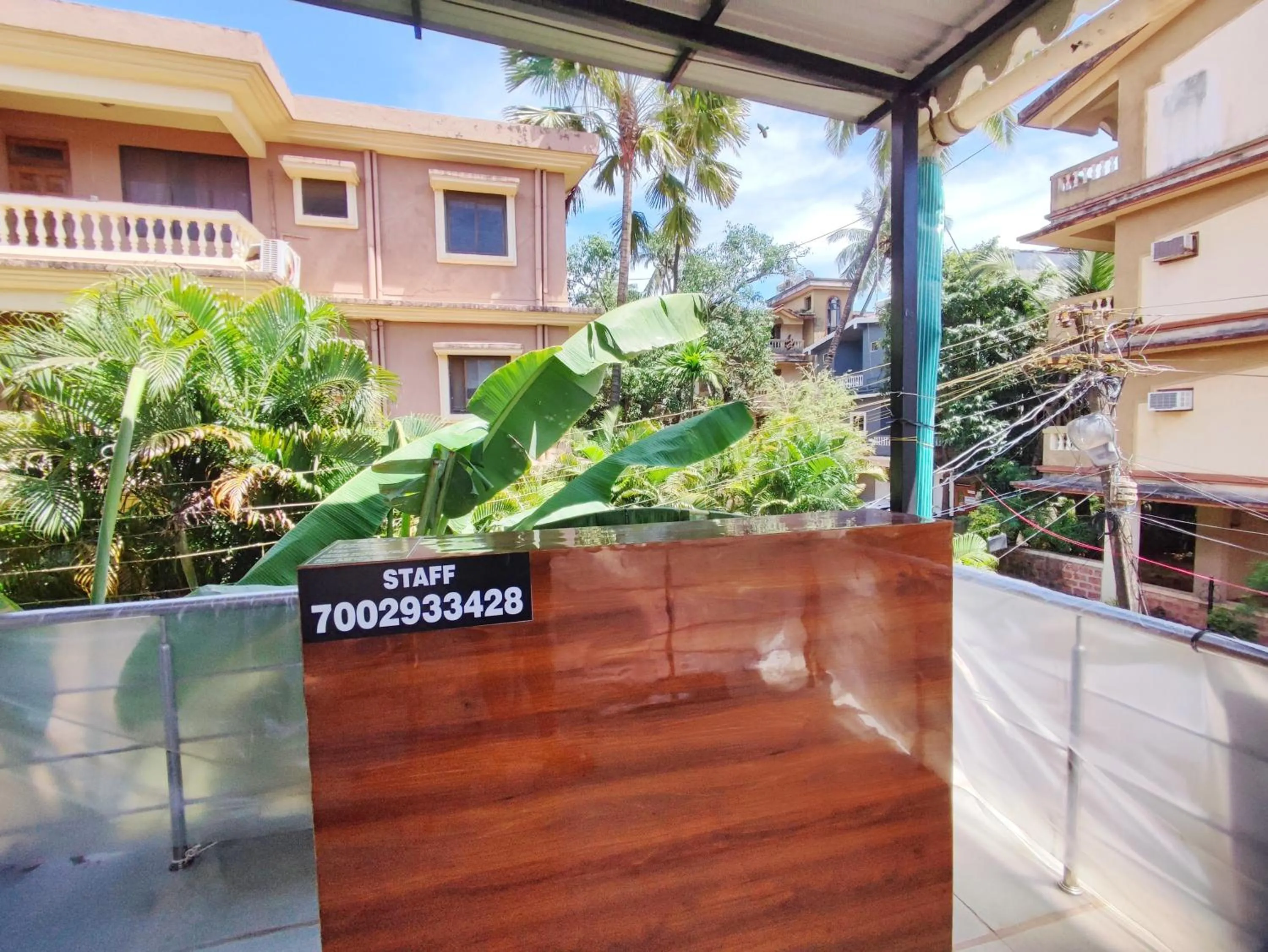 Property building in Hotel Candolim Aloft