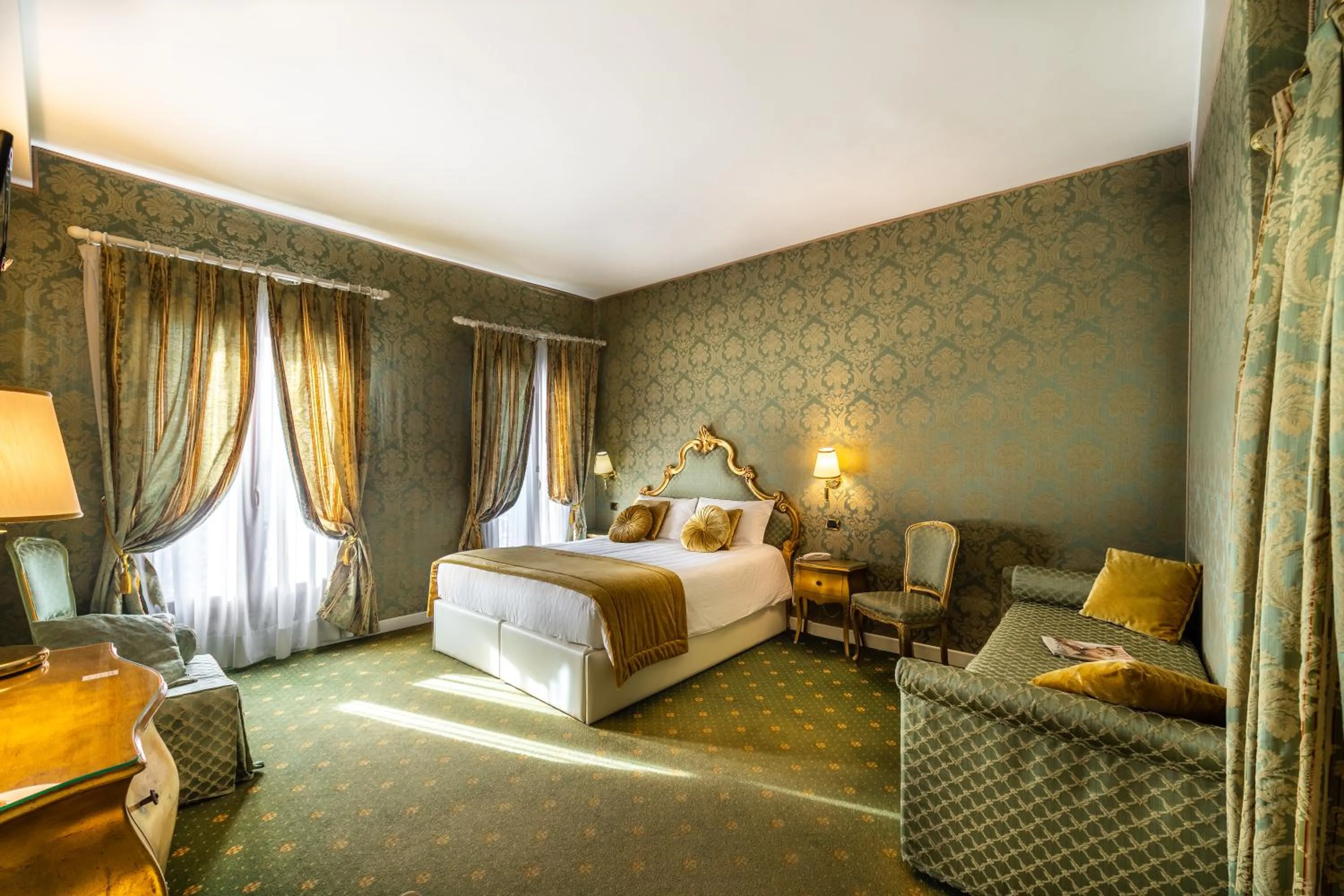 Photo of the whole room, Bed in A Tribute To Music Residenza