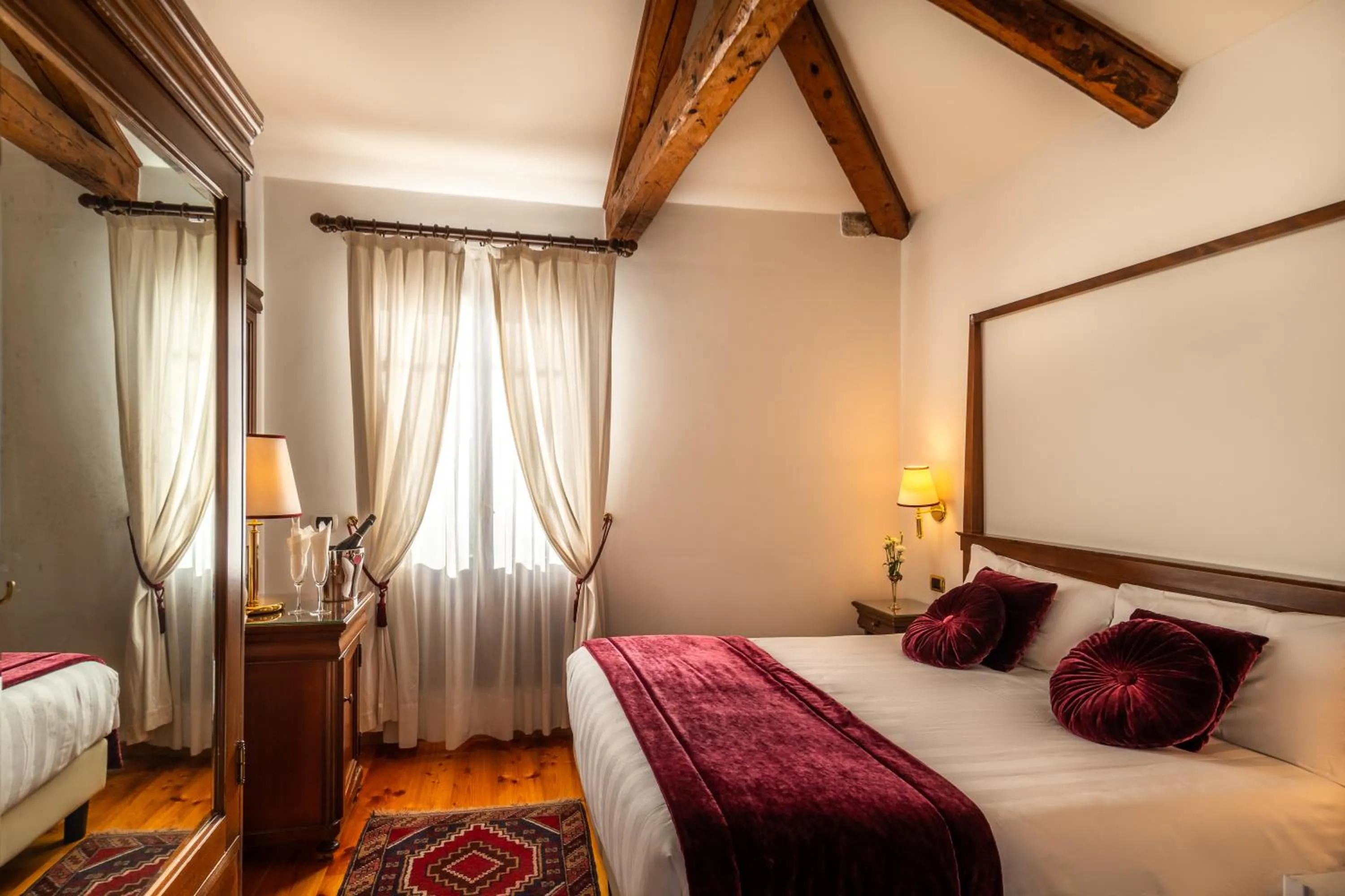 Photo of the whole room, Bed in A Tribute To Music Residenza