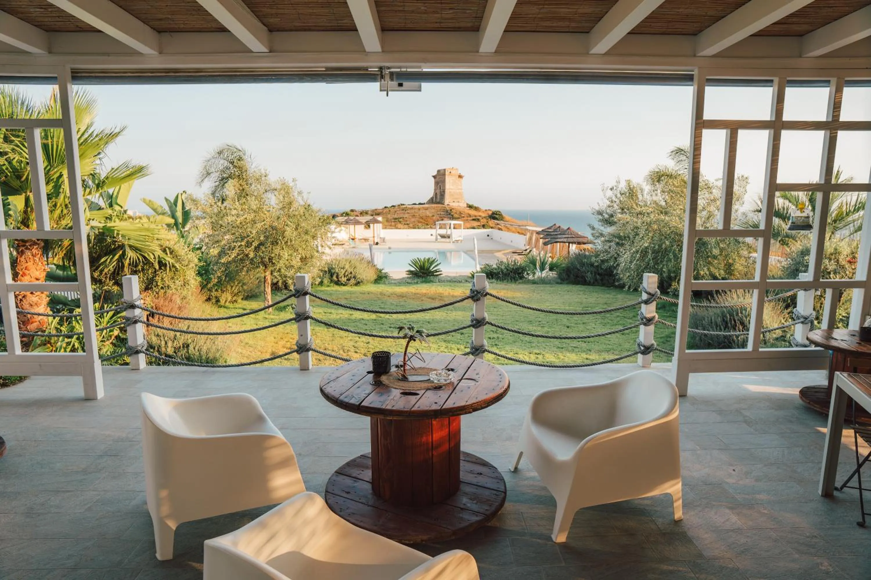 Patio in Villa Aries - Rural Chic Experience