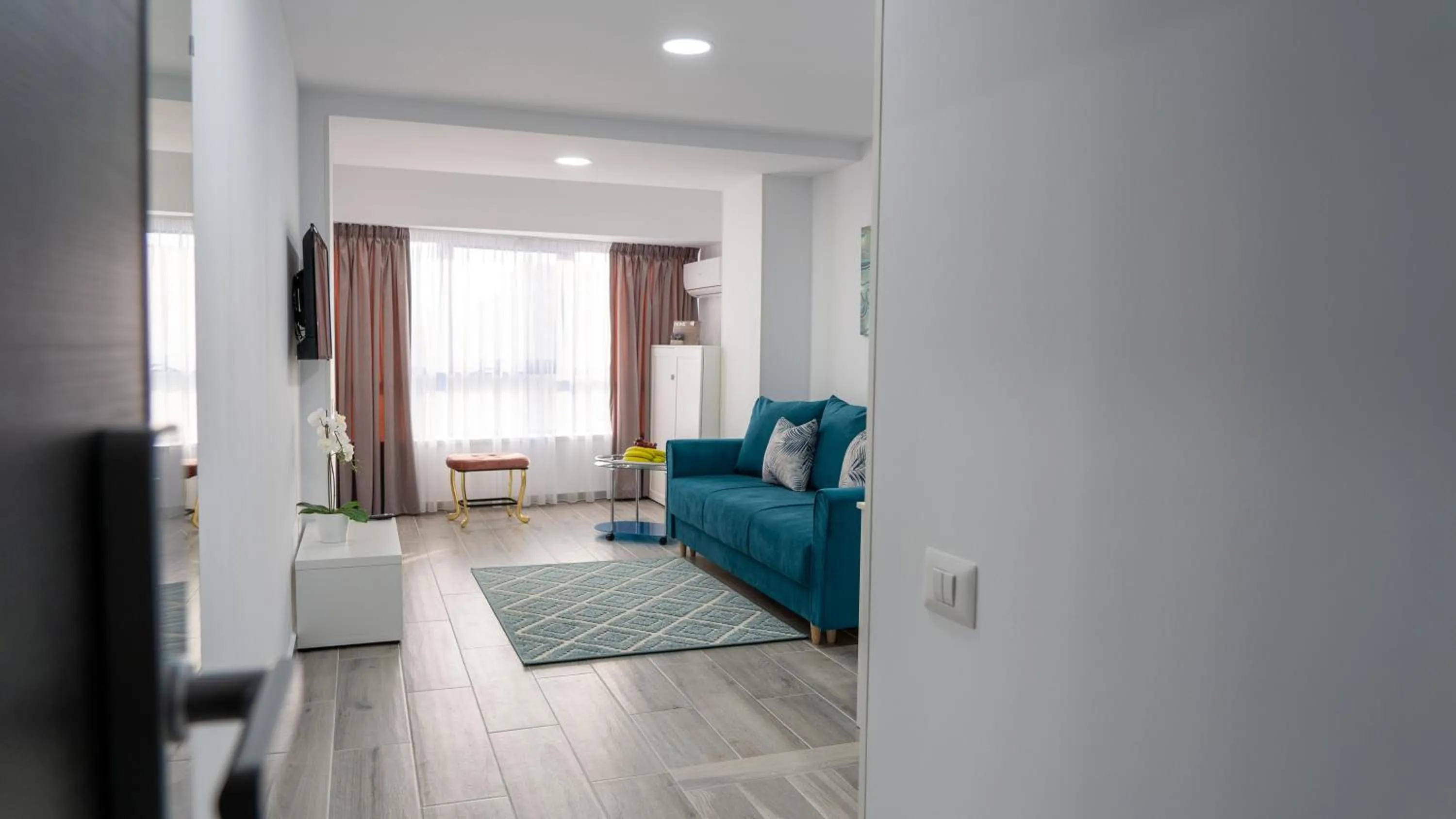 children in Sea View Apartments Olimp - Avenue Hotels