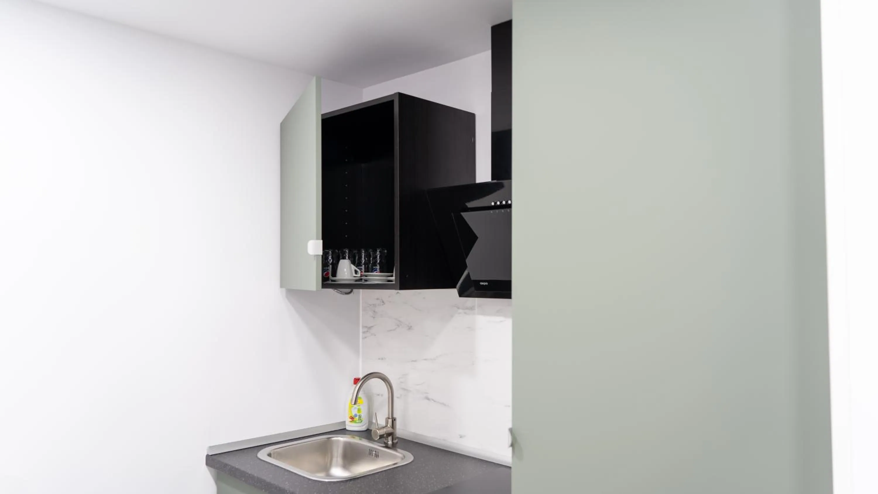 Kitchen or kitchenette in Sea View Apartments Olimp - Avenue Hotels