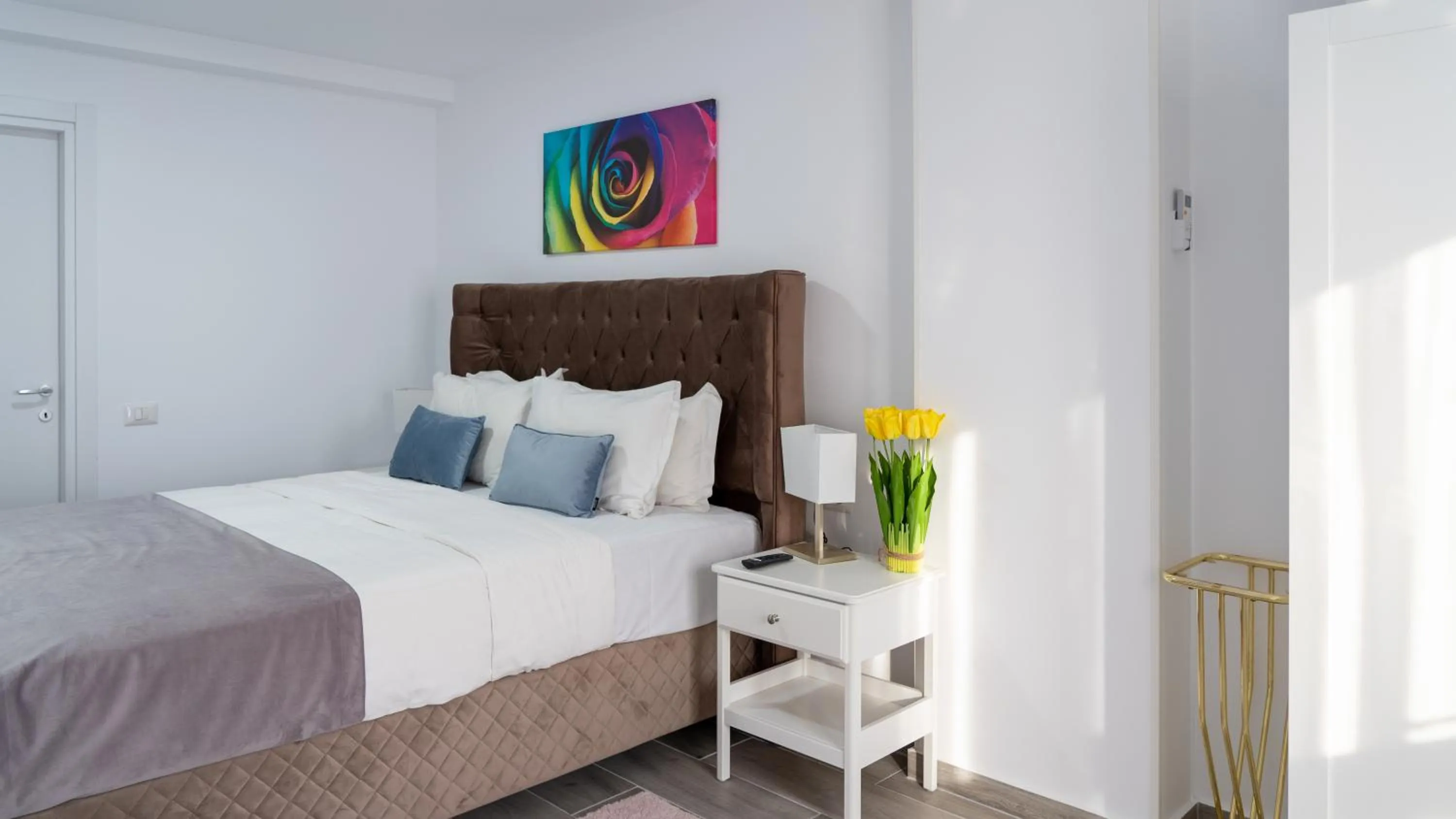 Bed in Sea View Apartments Olimp - Avenue Hotels