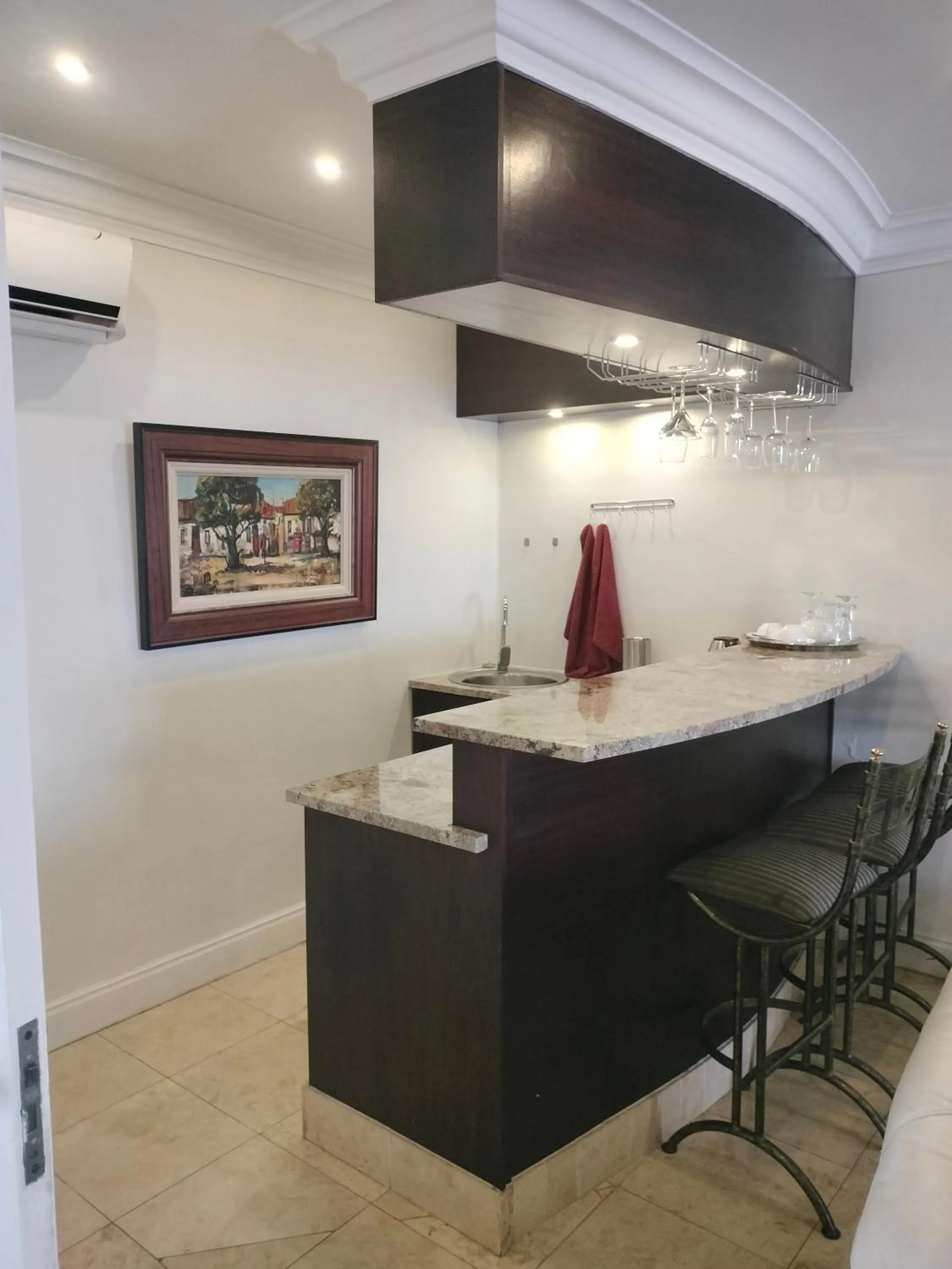 Kitchen or kitchenette in 131 on Herbert Baker Boutique Hotel